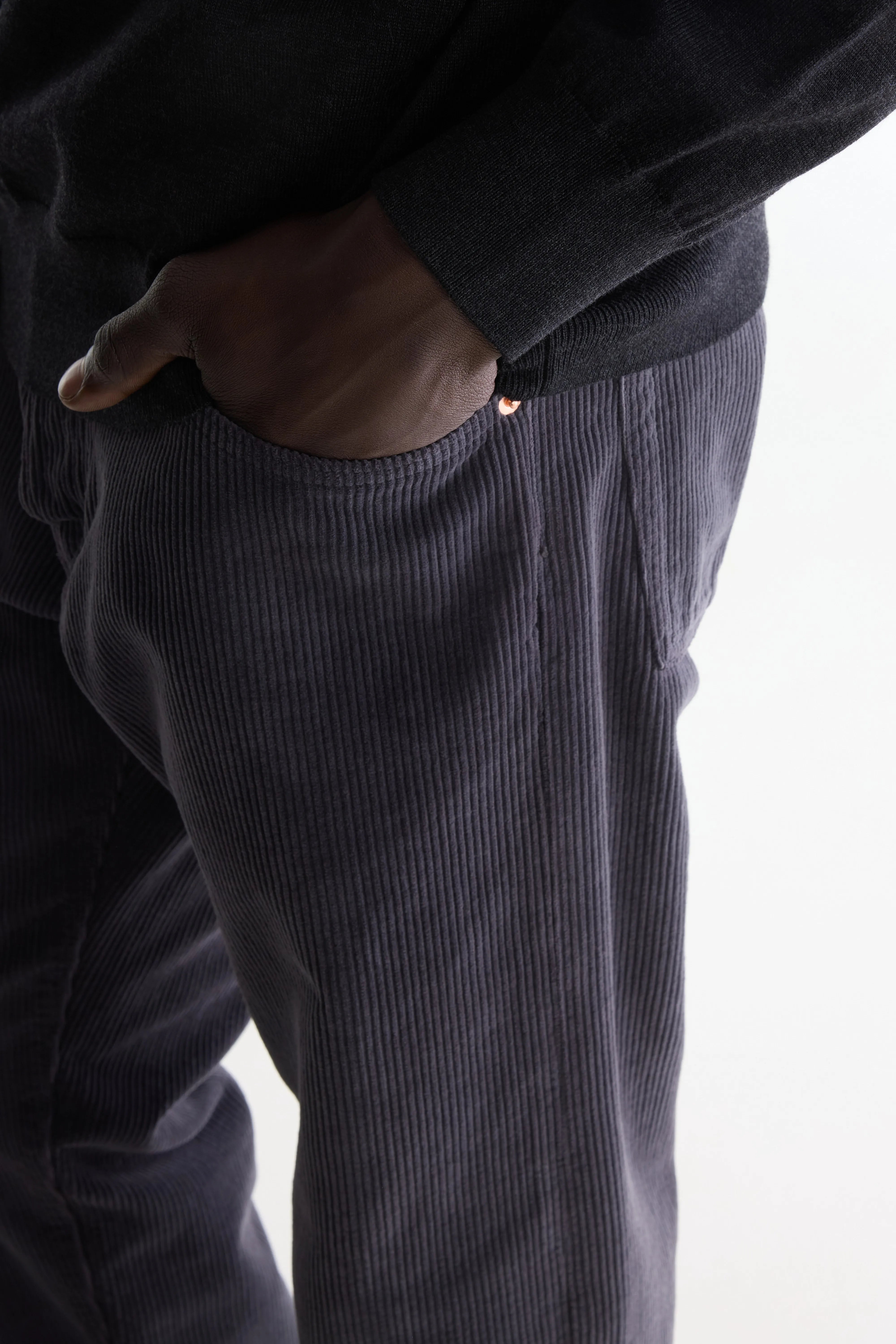 Pull col rond Dilles (262 / M / CHARCOAL)