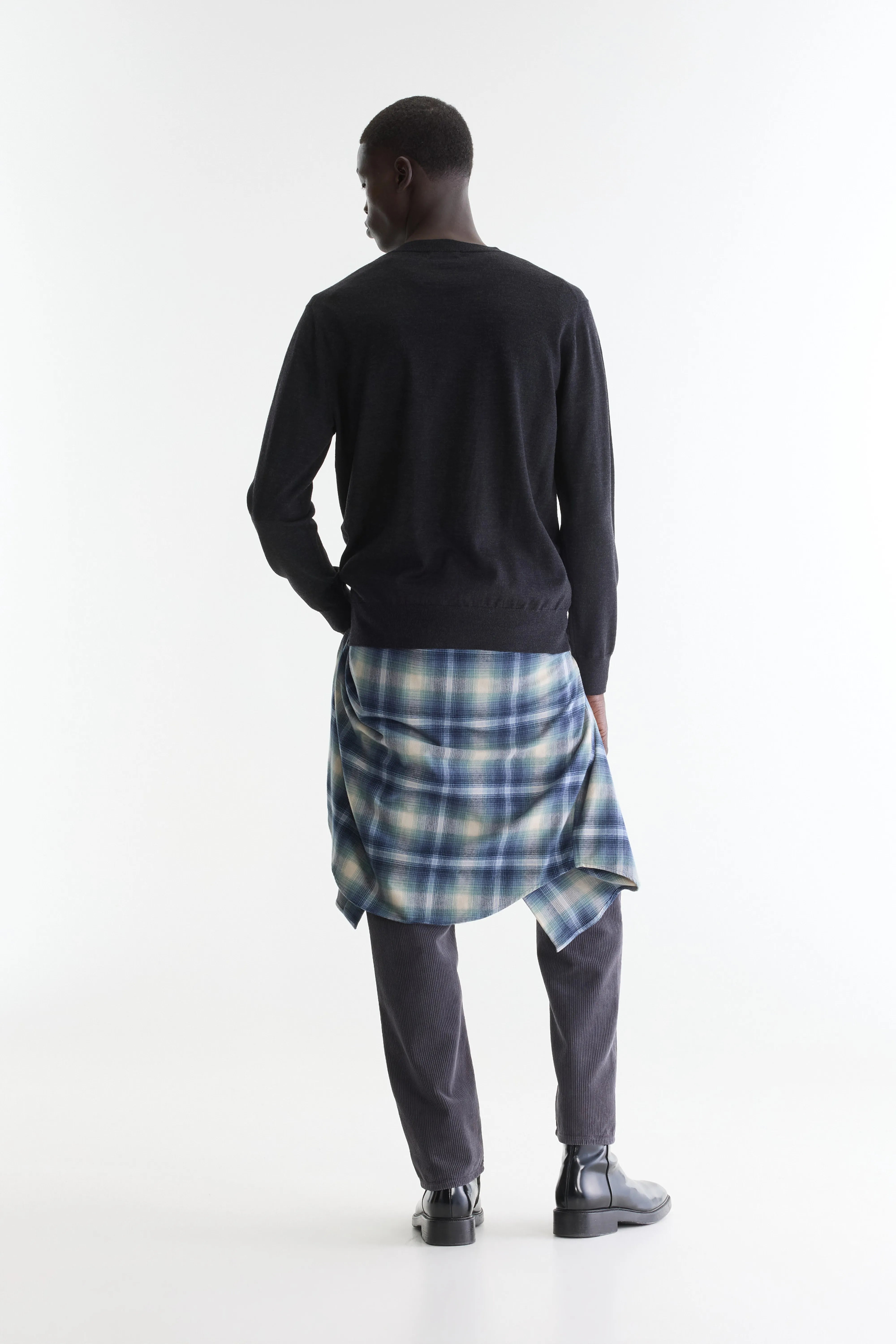 Pull col rond Dilles (262 / M / CHARCOAL)