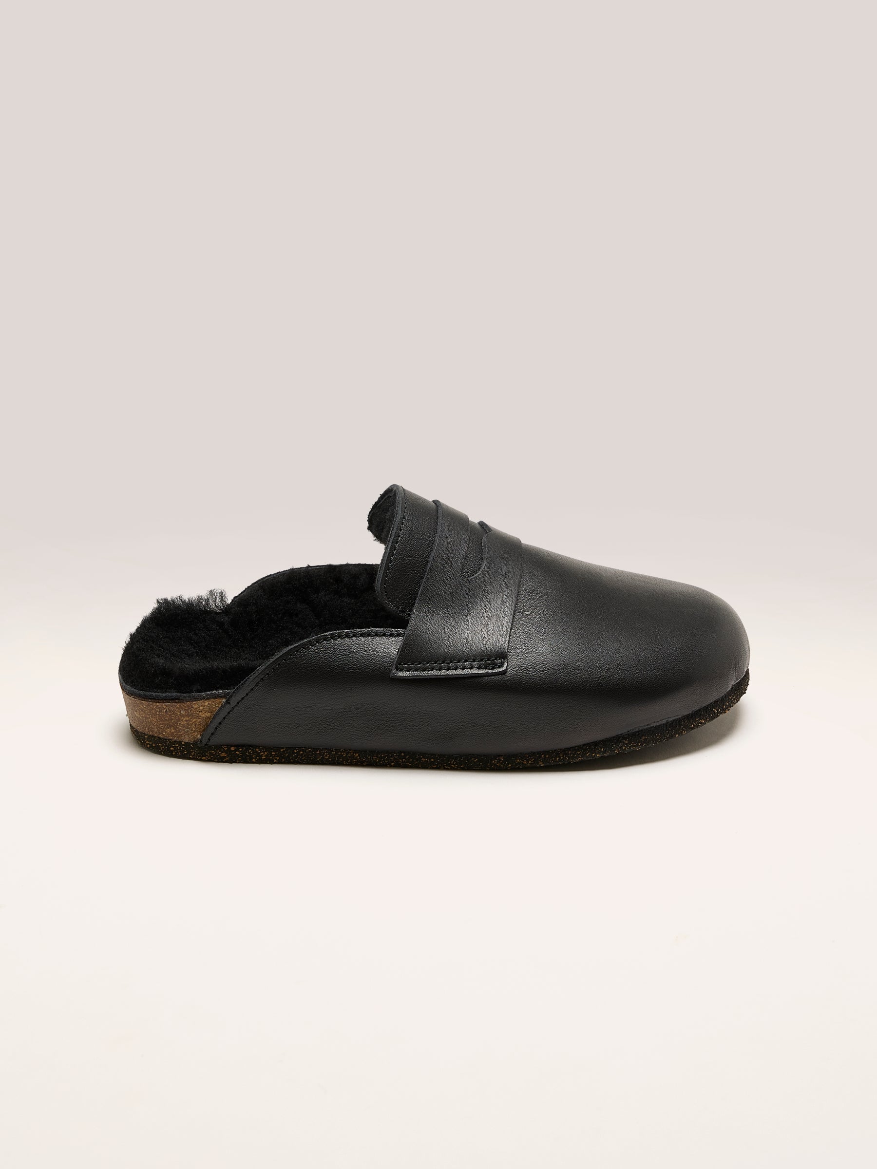 Nero Clogs (242 / W / BLACK)