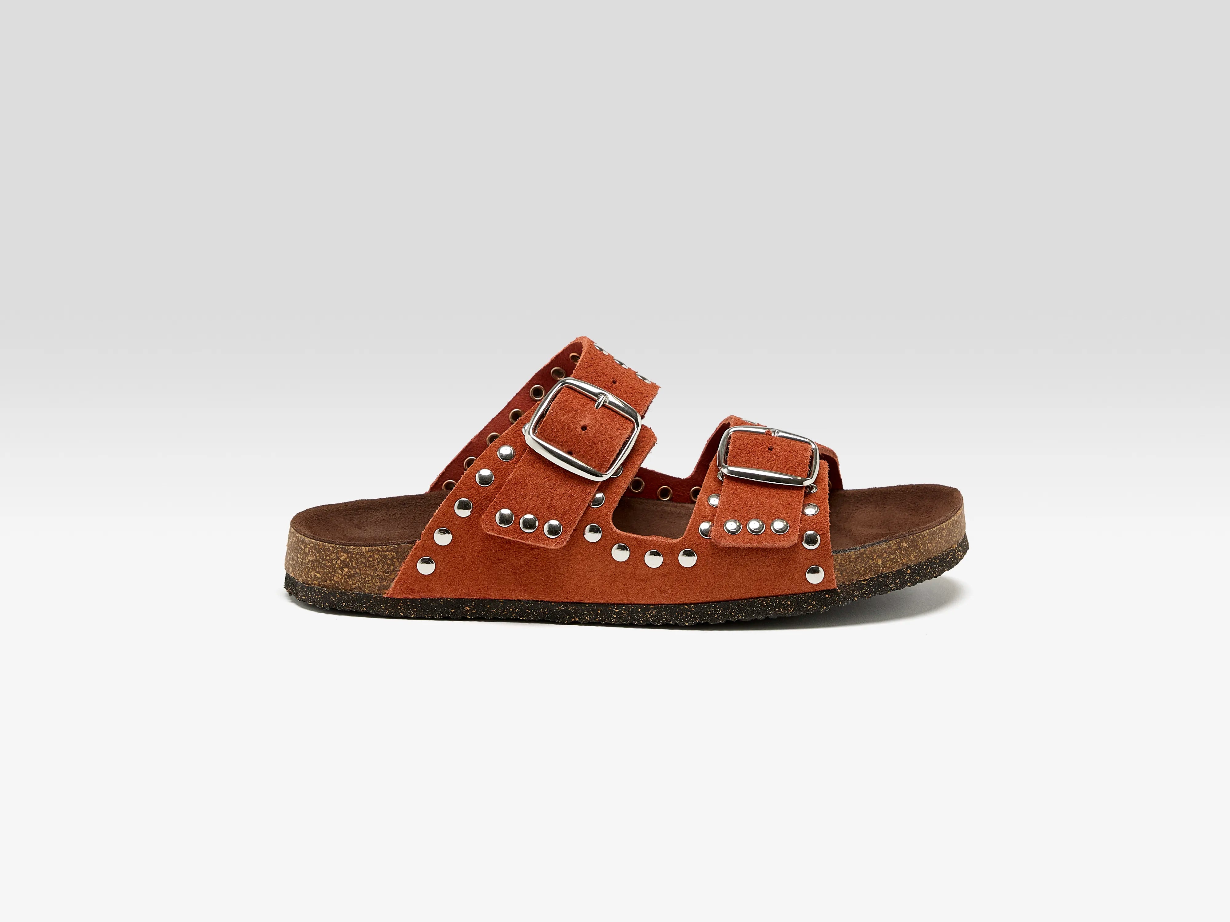 Rivet Suede Sandals  (251 / W / RUST)