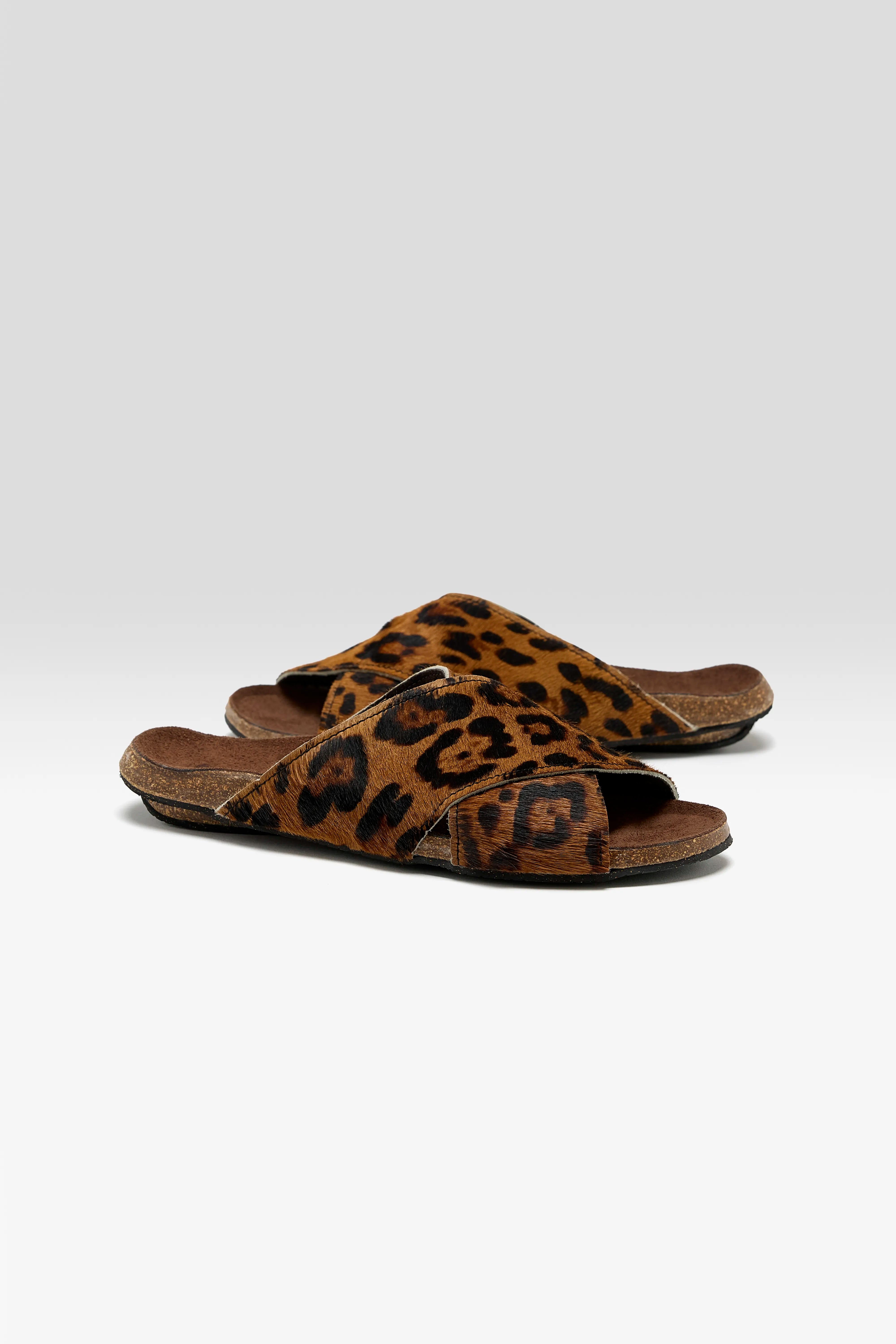 Guepard Leather Sandals  (251 / W / BROWN)