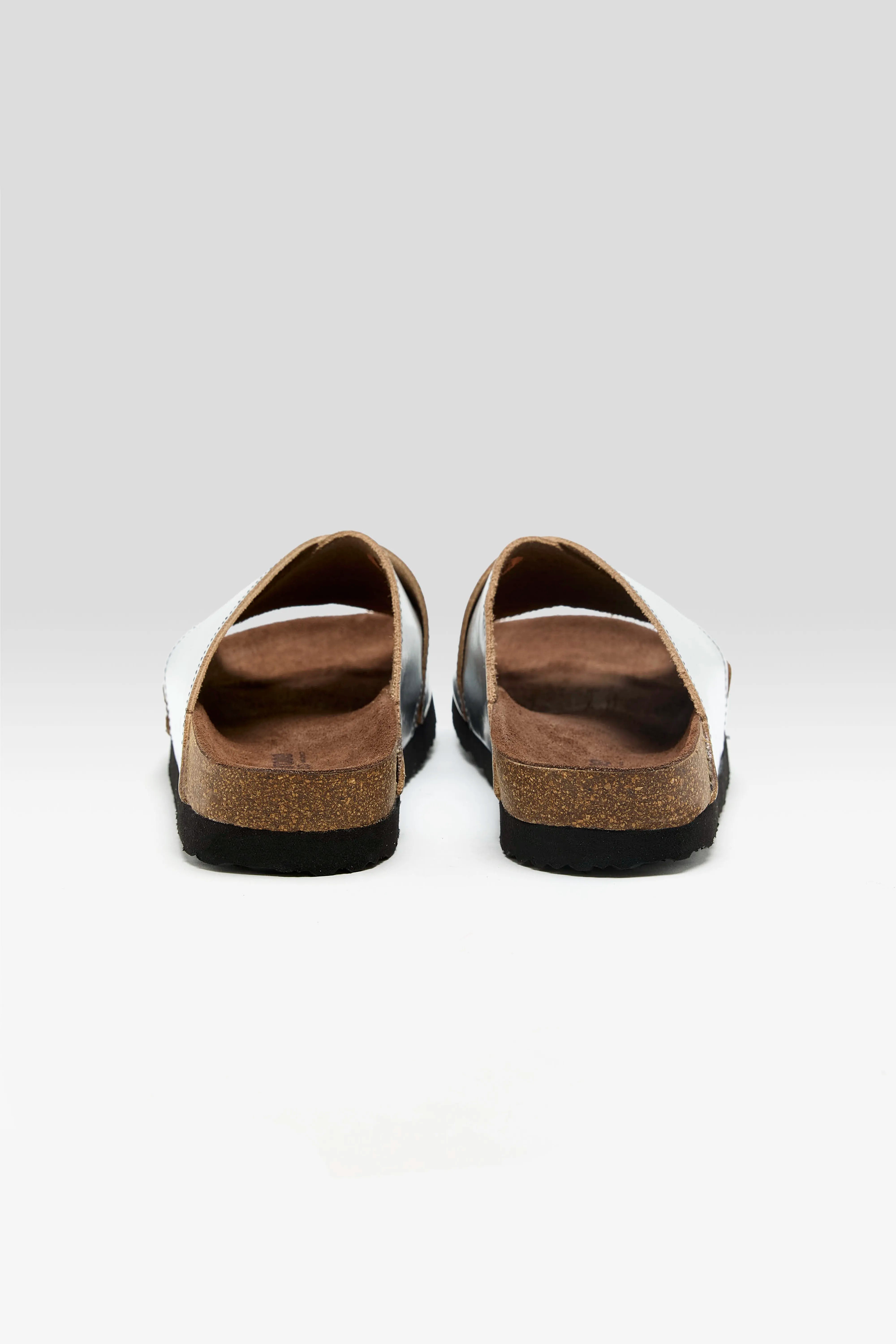 Sandales Croisées en Cuir Métallisé  (261 / W / SILVER)