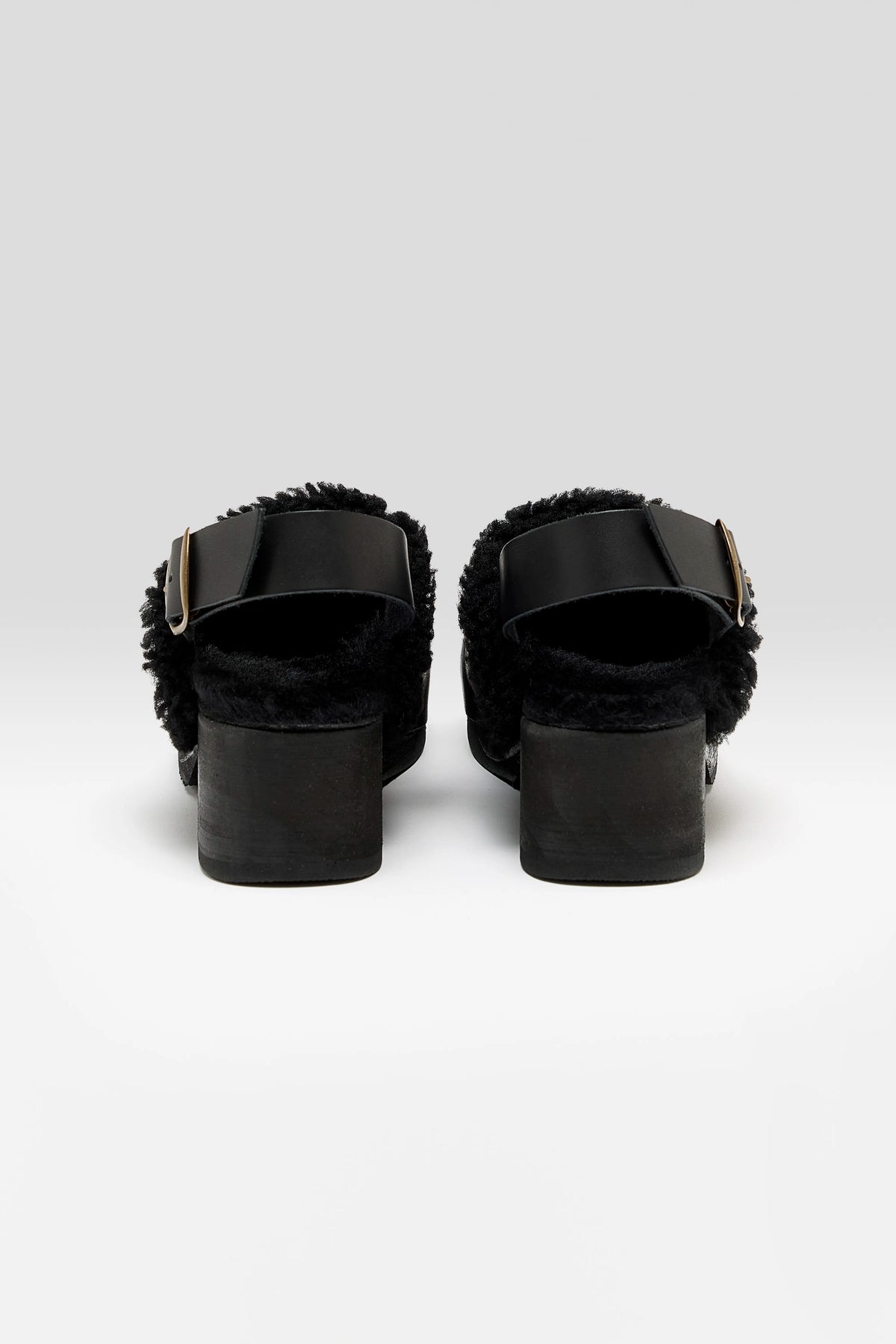 Schapenvacht Klompen met Hak (262 / W / BLACK)