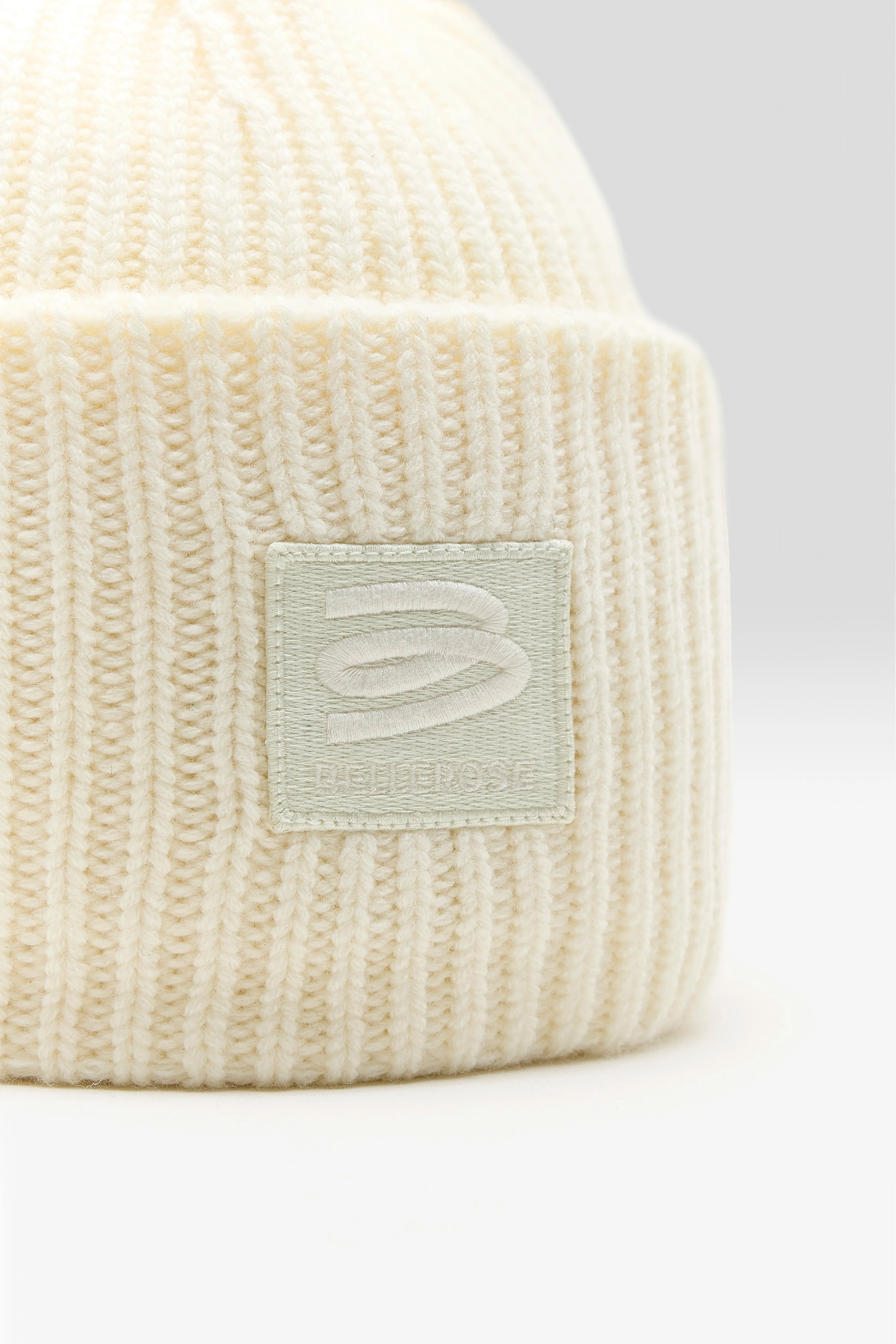 Deice knitted hat (262 / U / OFF WHITE)