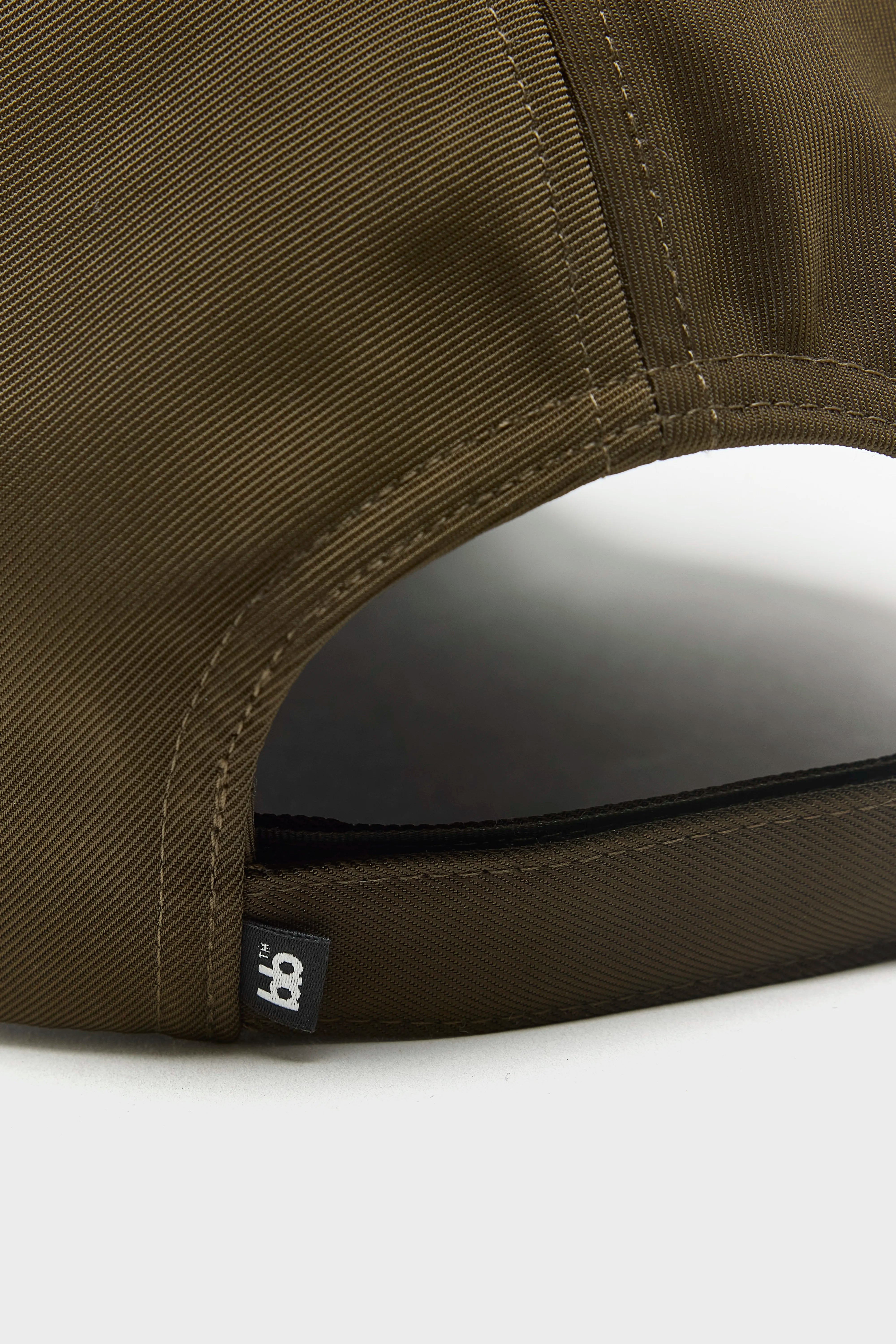Dwayne pet (262 / U / CARBONE)