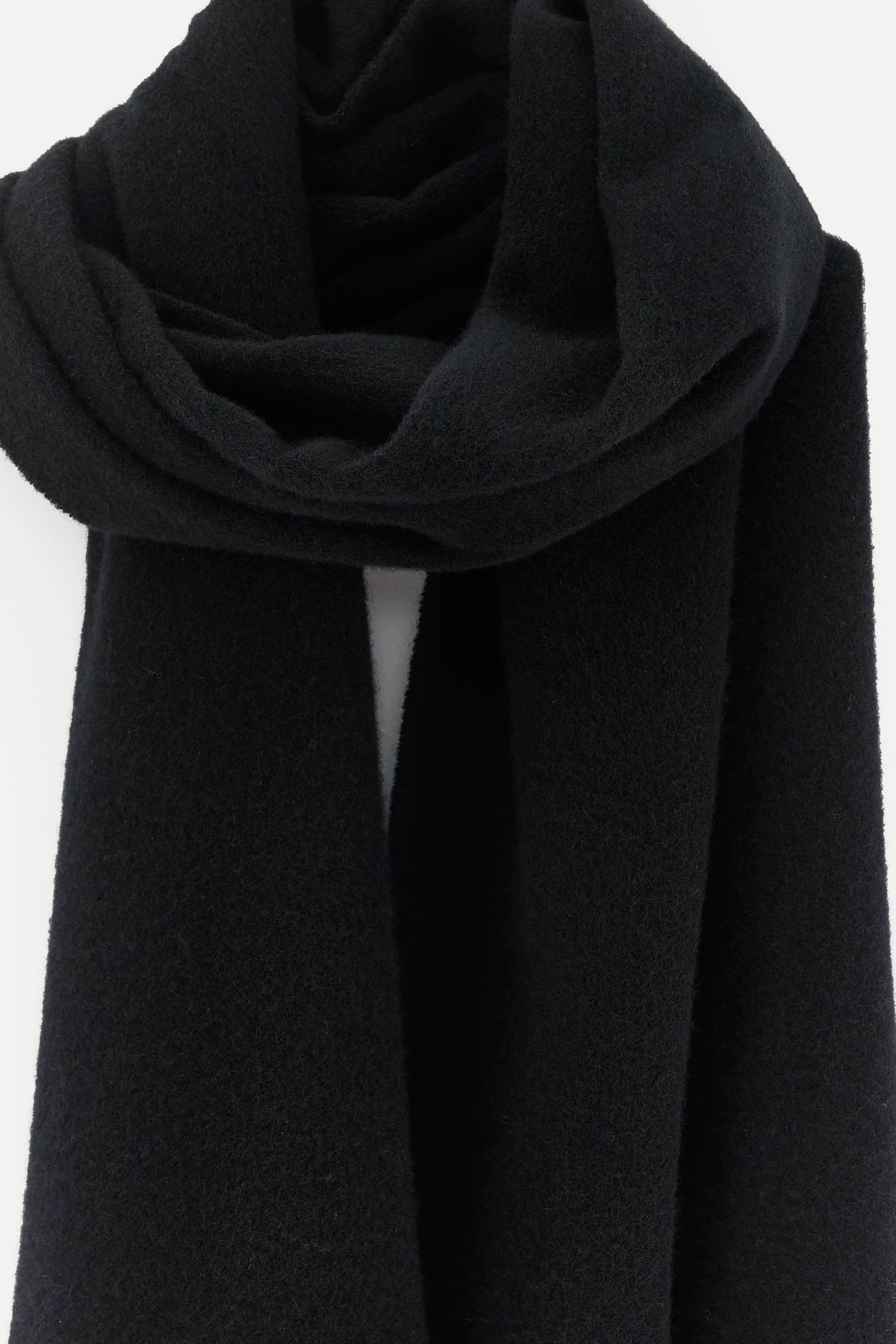 Mutch wool scarf (262 / U / BLACK)