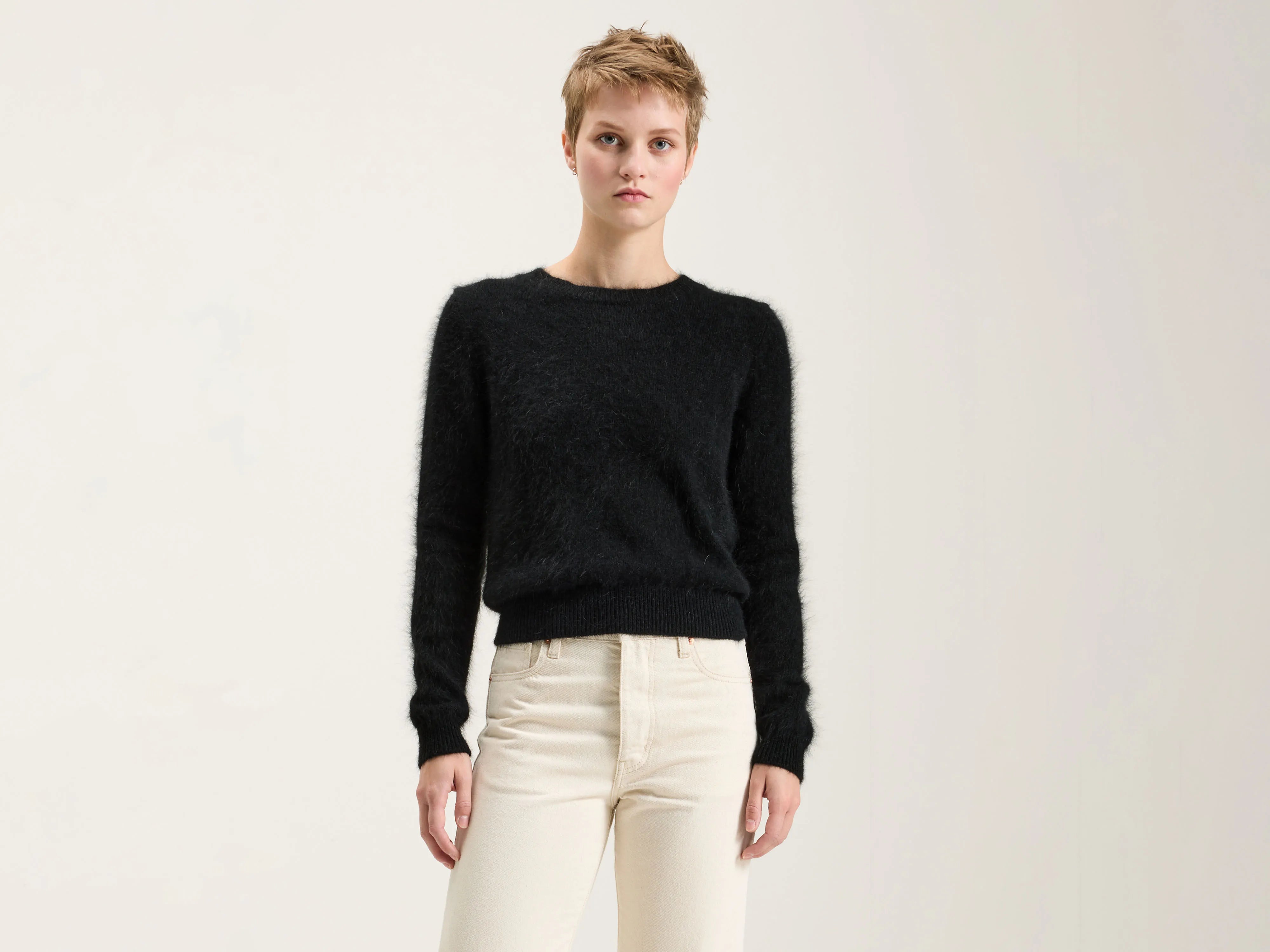 Pull en angora Datti (242 / W / OFF BLACK)