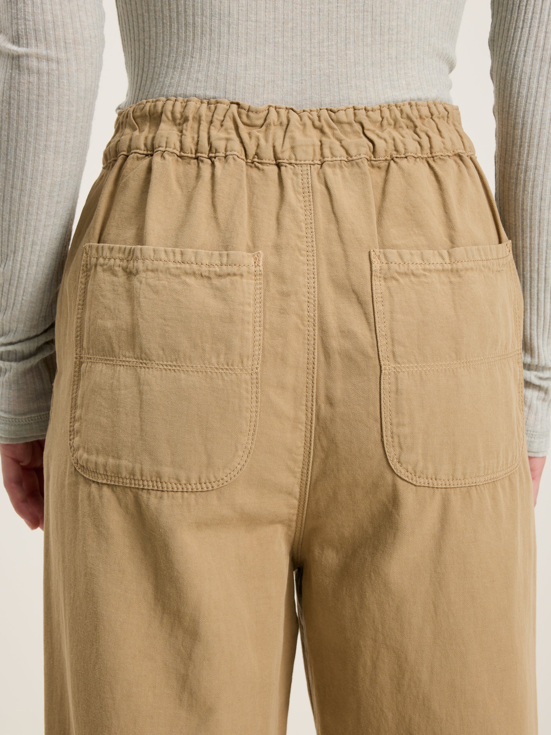 Pasop relaxed trousers (242 / W / CLAY)