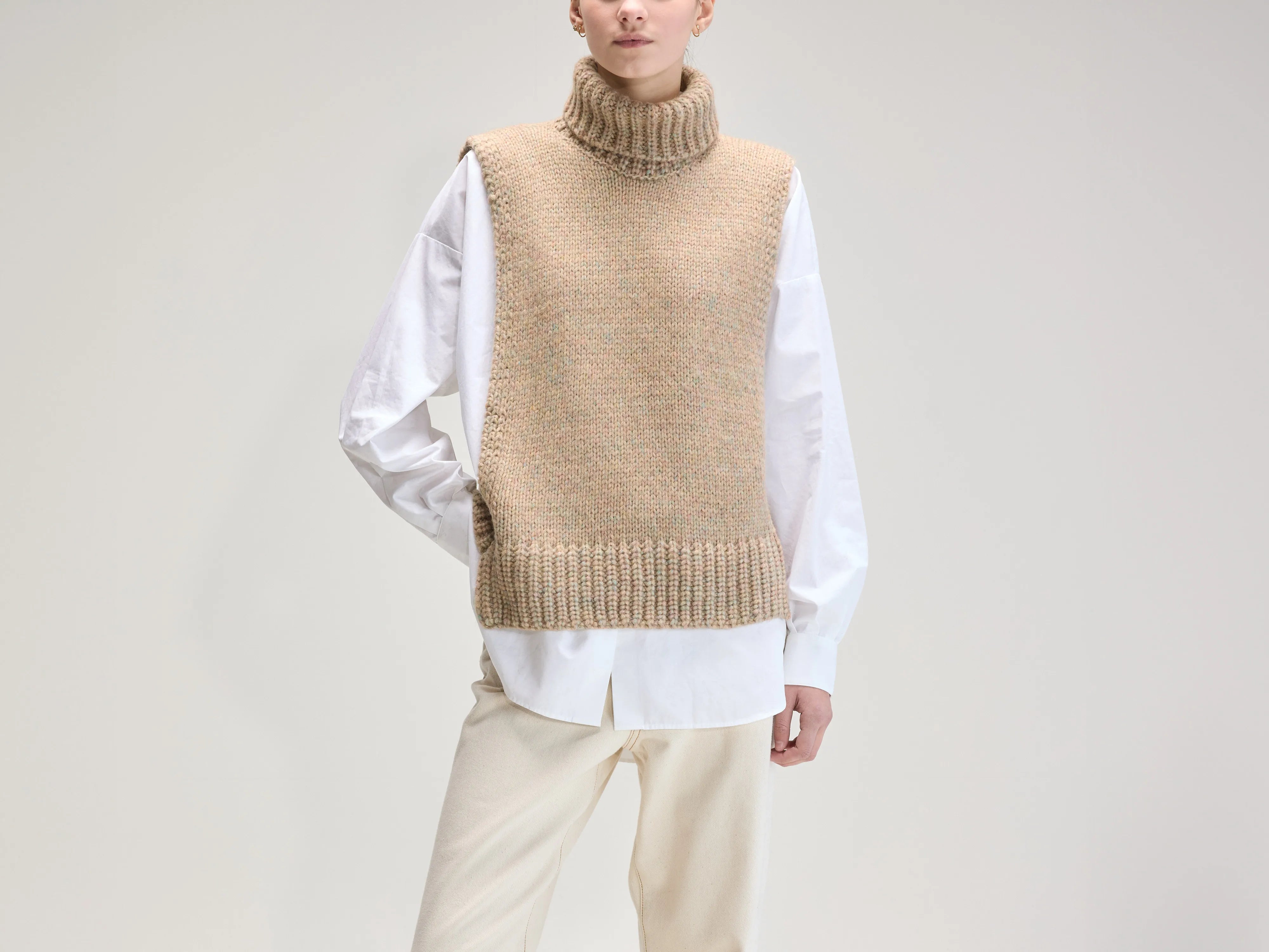 Pull sans manches Upcyclé (UPC / W / ARGILE)