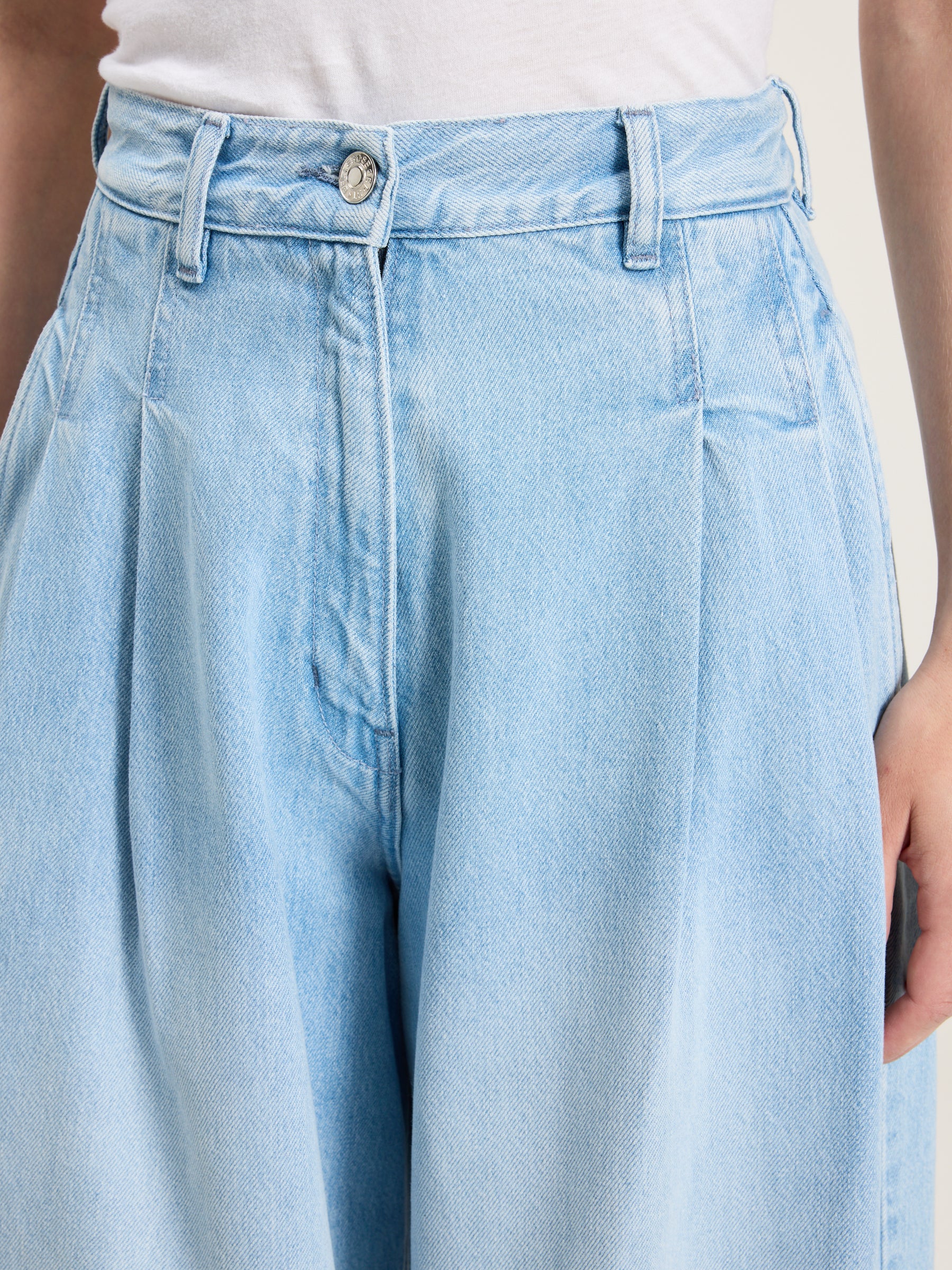 Pops Super-wide Jeans - Used light blue For Women | Bellerose