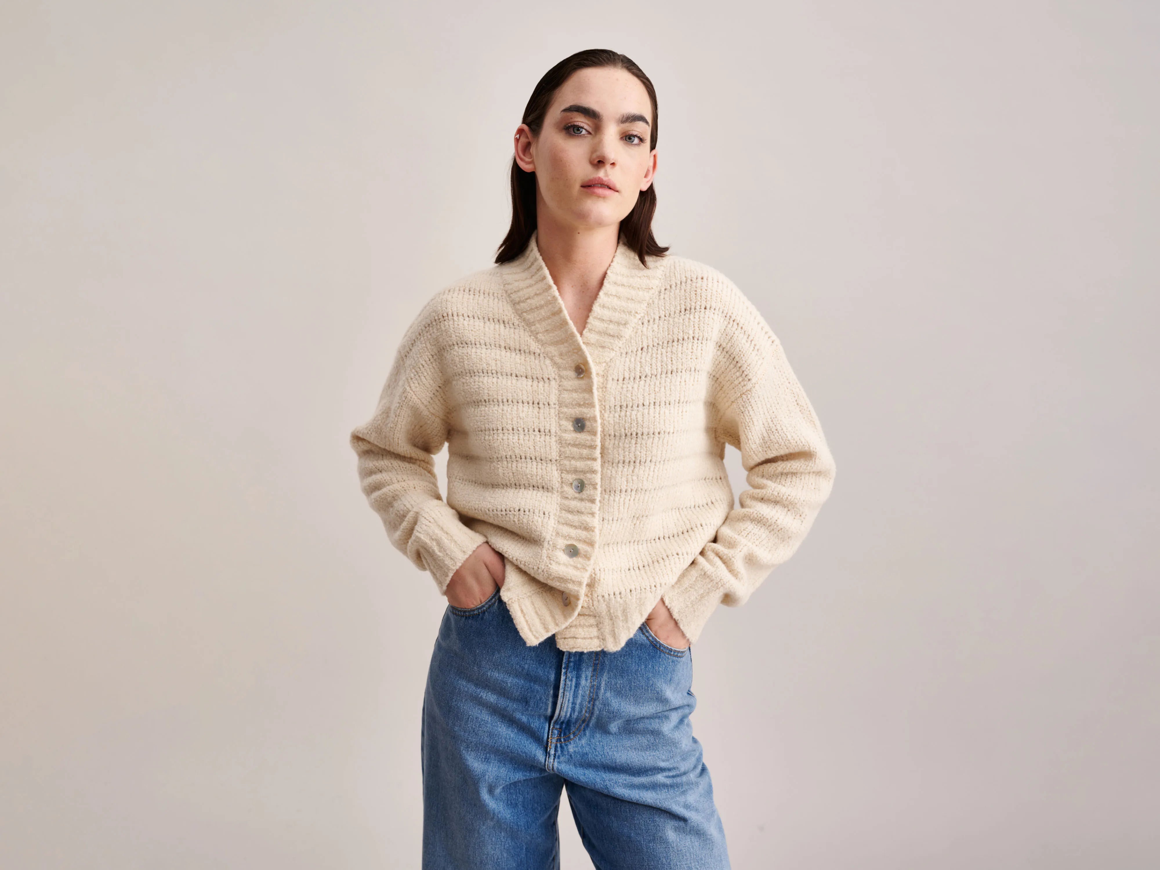 Cardigan Gyel (232 / W / IVORY)