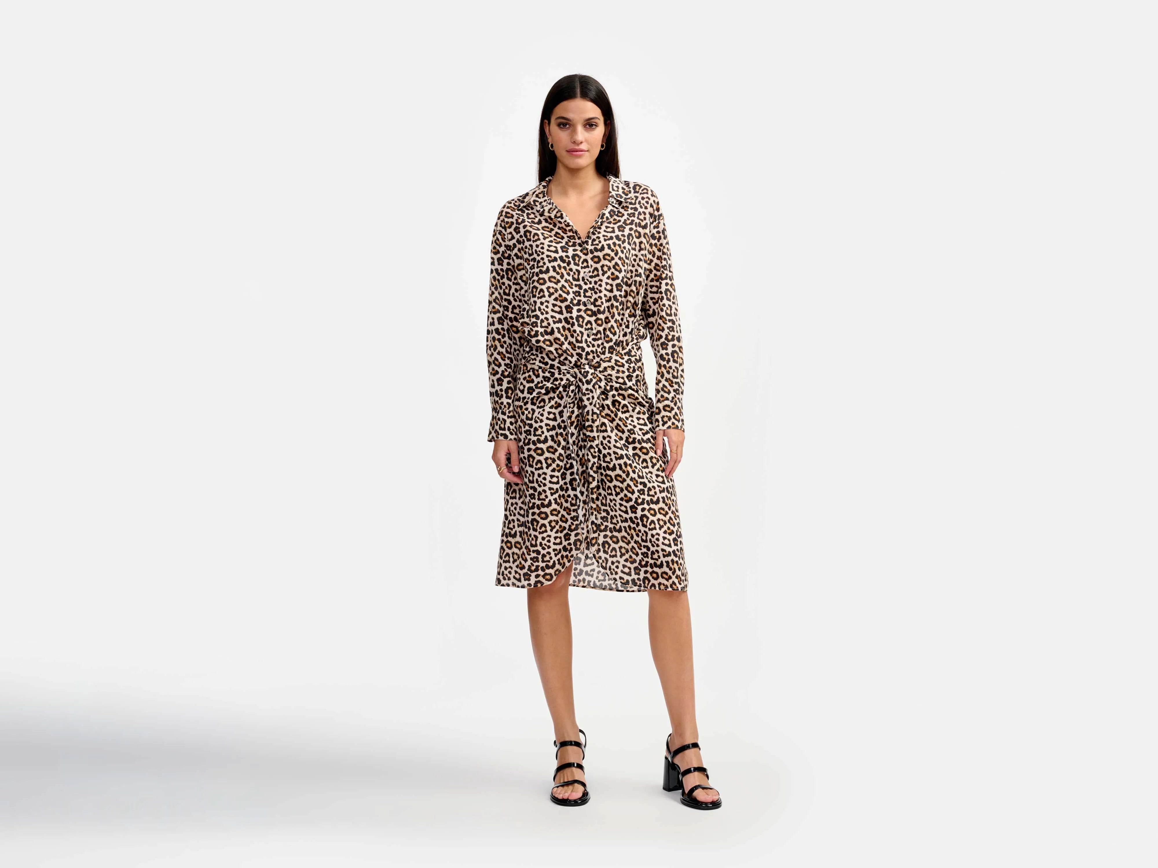 robe trixie (241 / W / COMBO A)