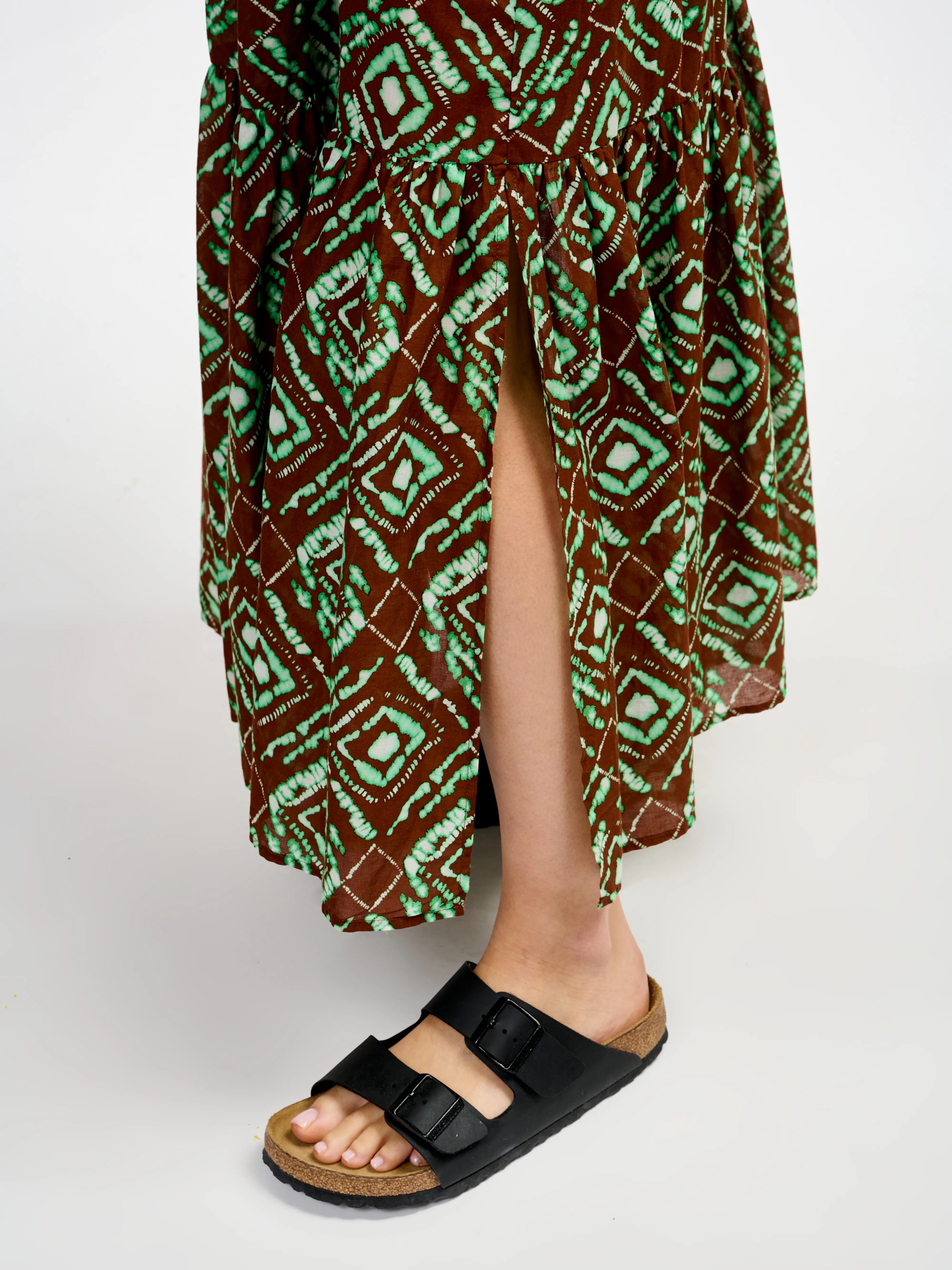 robe peyot (241 / W / DISPLAY H)