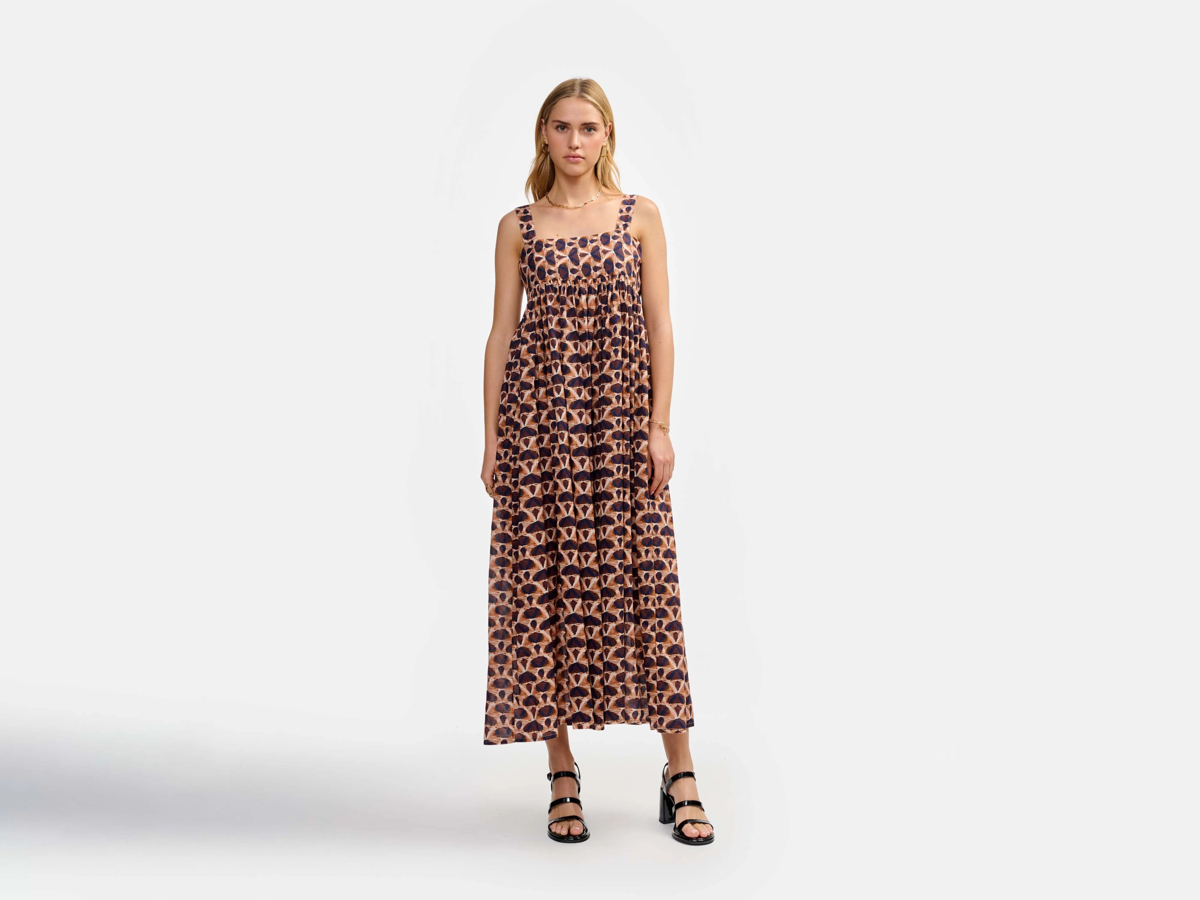 parma dress (241 / W / DISPLAY F)