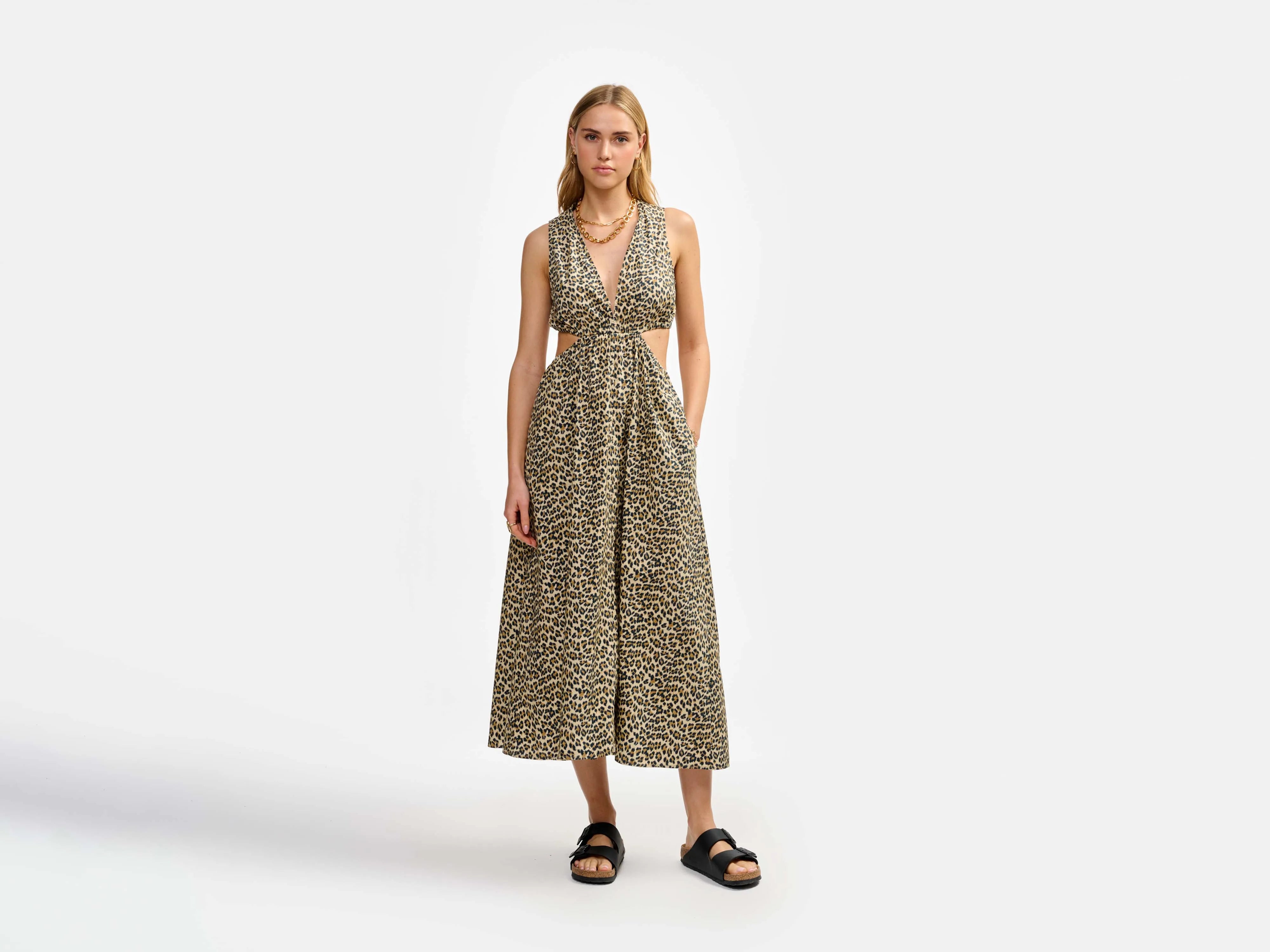 amsa dress (241 / W / DISPLAY B)