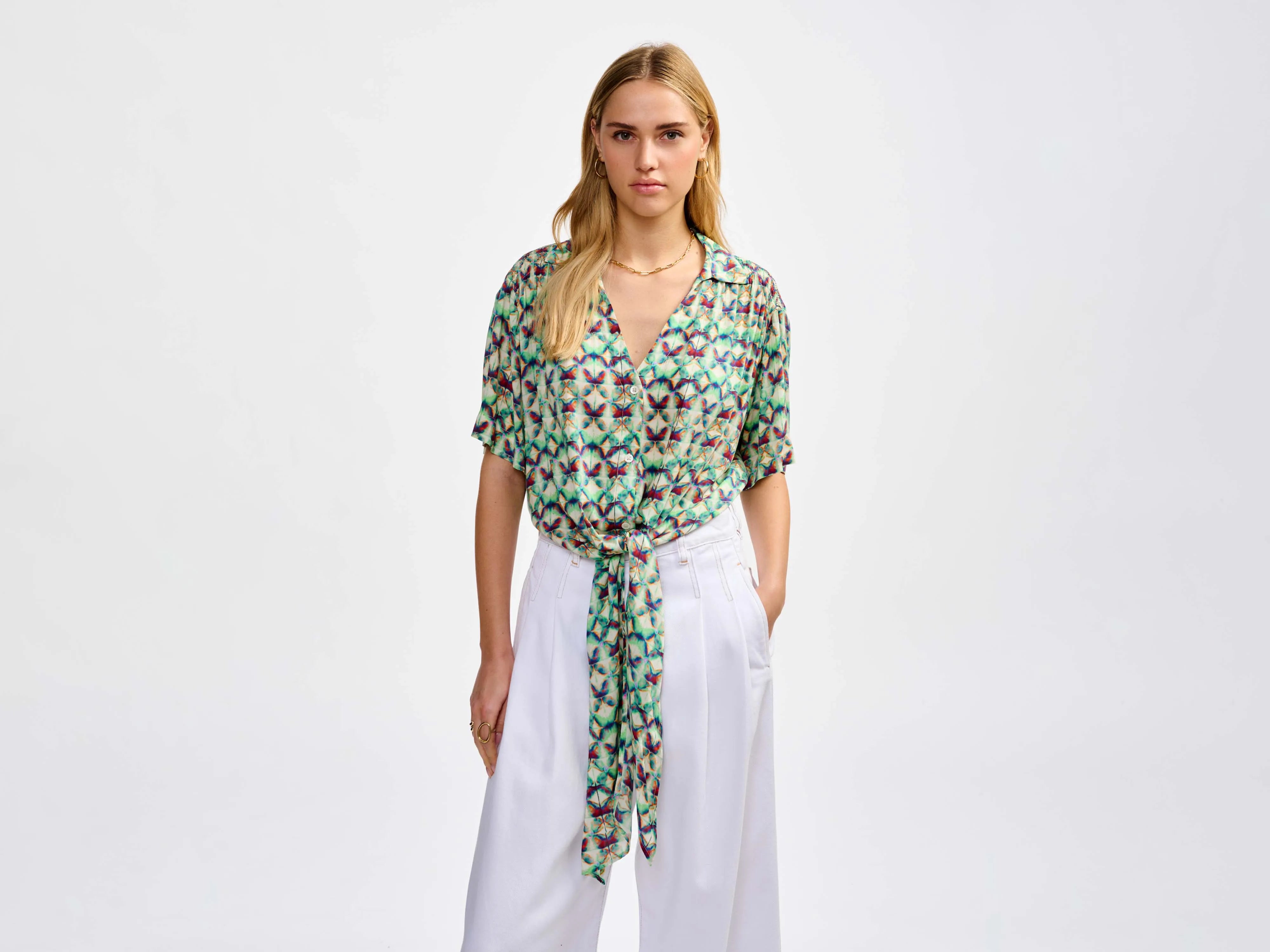 pleiade blouse (241 / W / DISPLAY A)