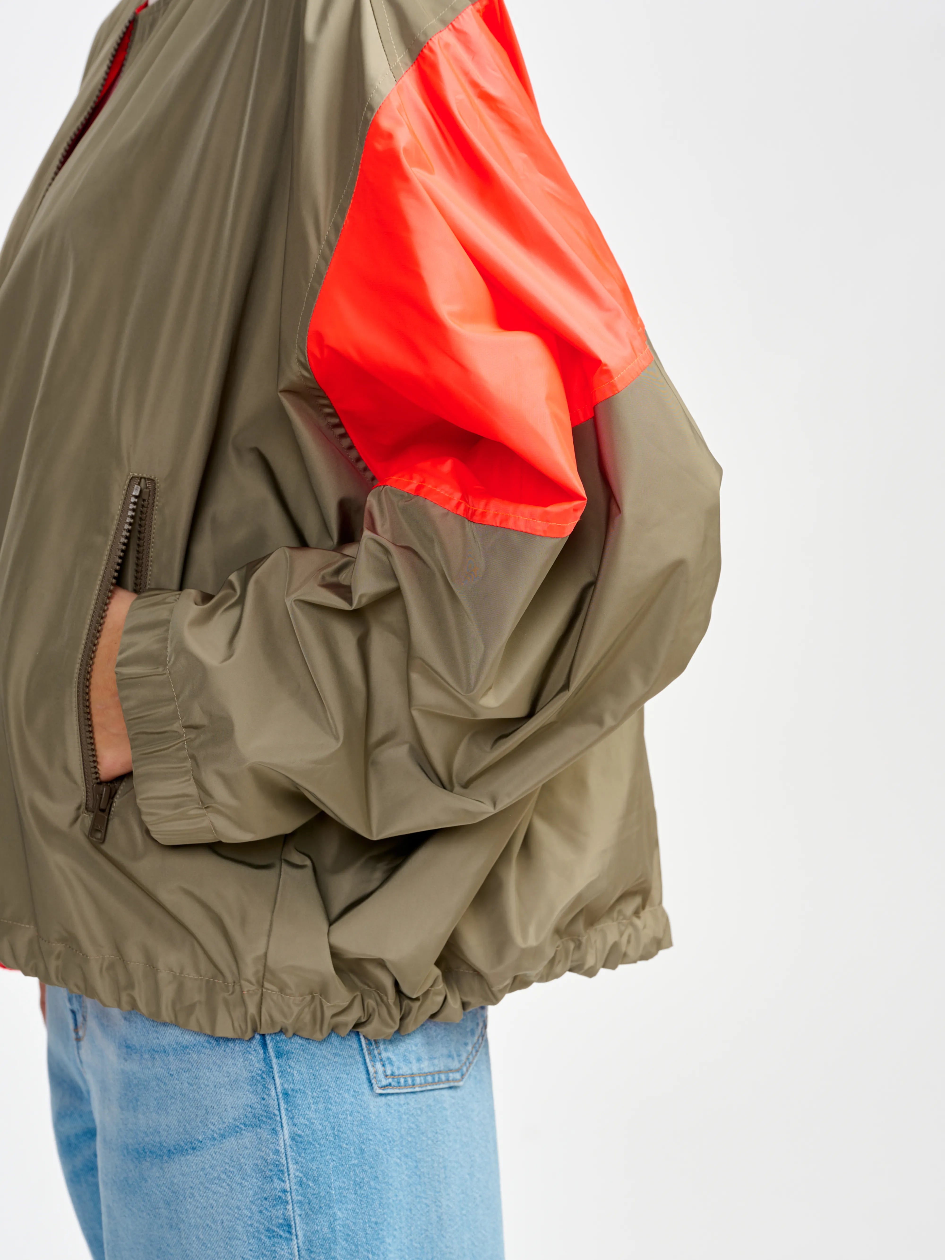 helsinki jacket (241 / W / DUST)