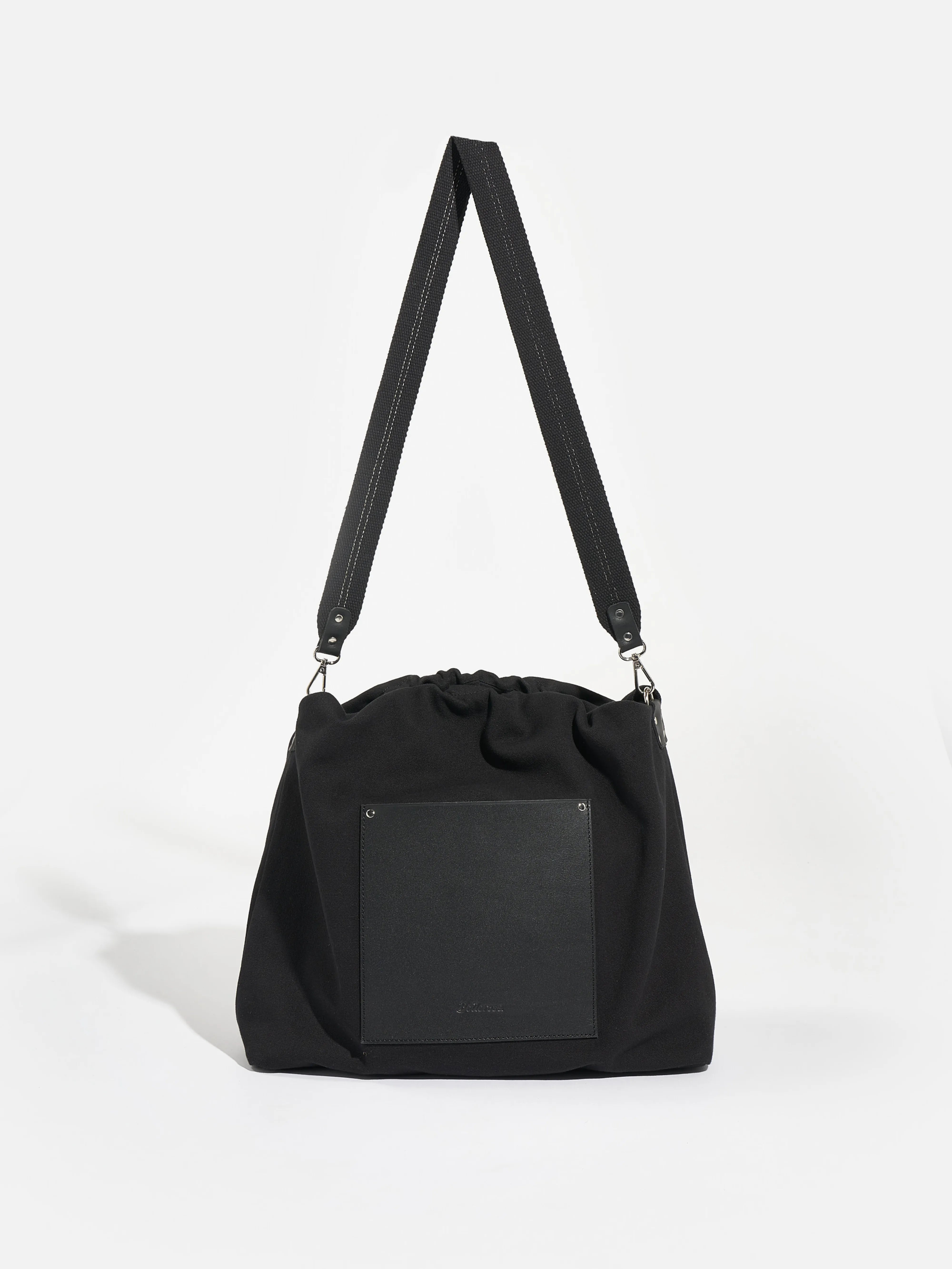 sac sak (241 / W / BLACK BEAUTY)