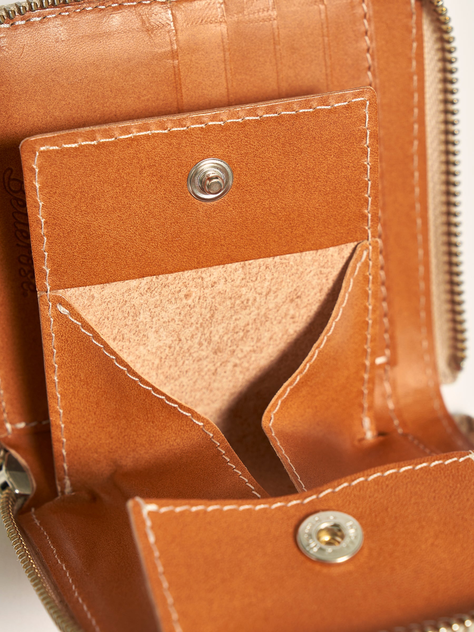 Dolhar Zipped Wallet - Cognac For Women | Bellerose