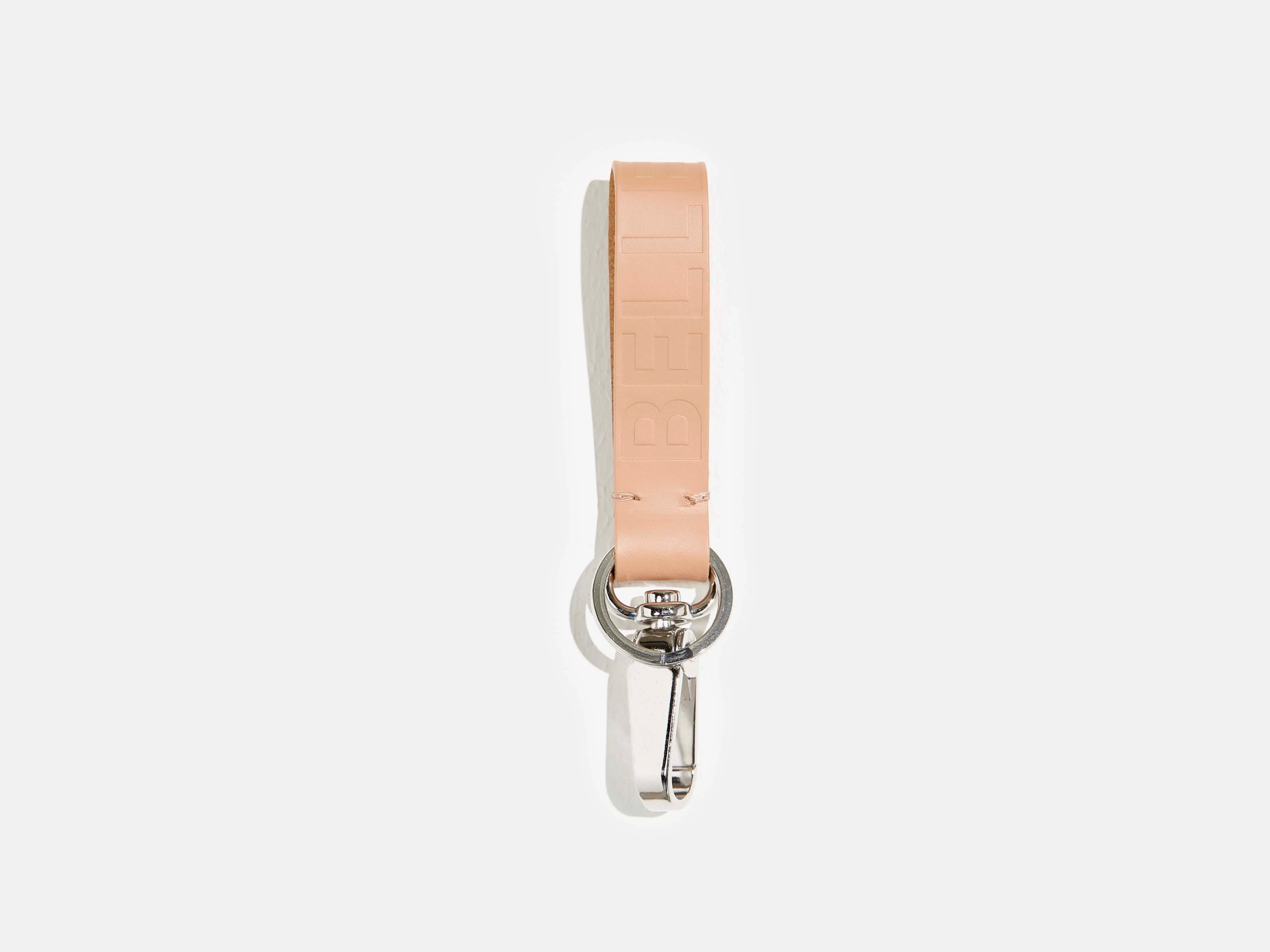 sana keychain (241 / W / BALLERINE)