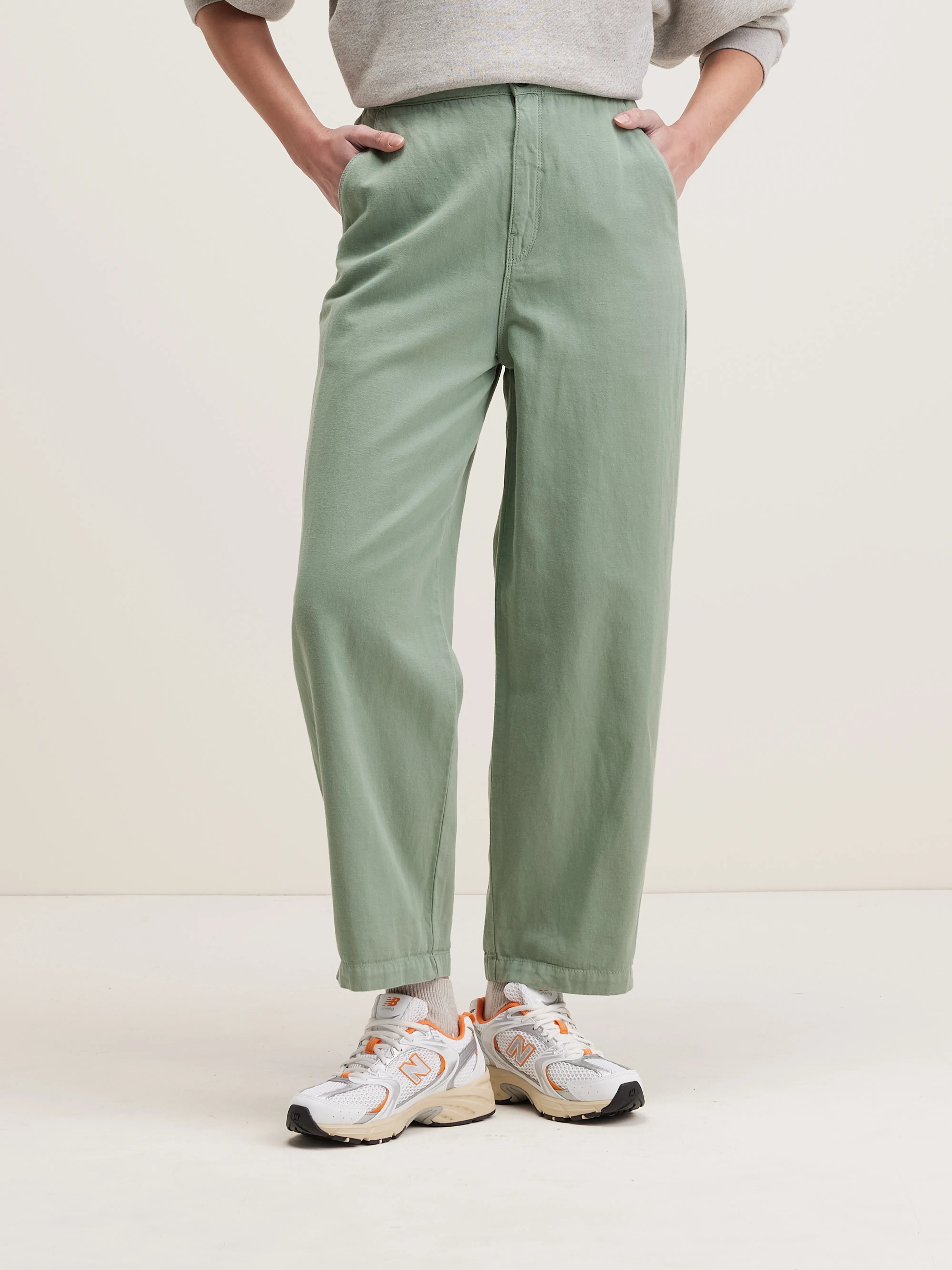 Pasop relaxed trousers (242 / W / EUCALYPTUS)