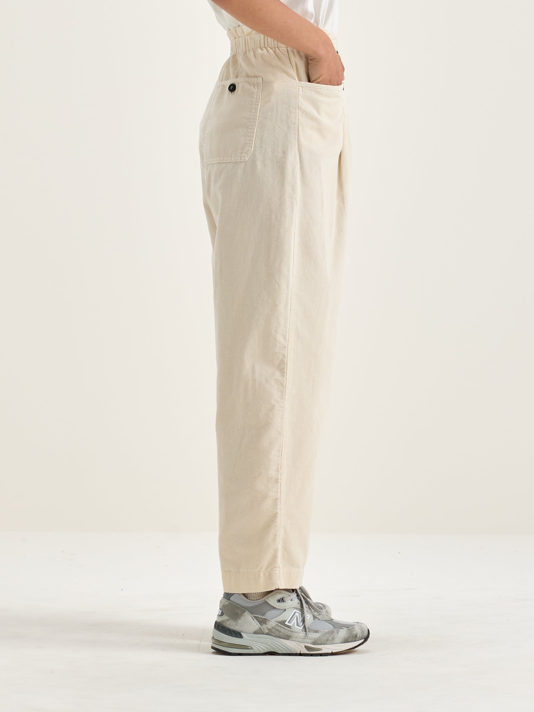 Lilo paperbag trousers (242 / W / CREAM)