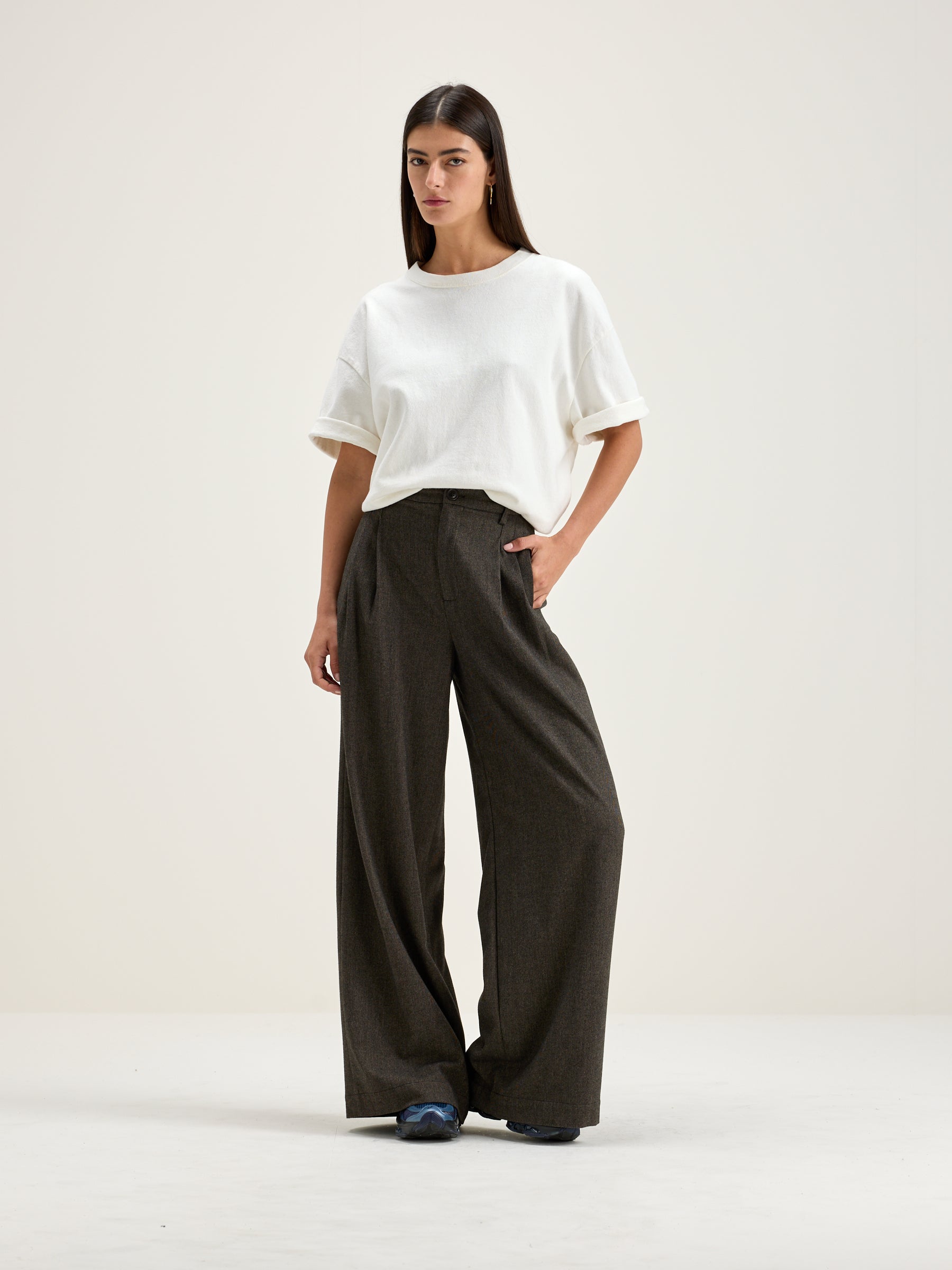 Volkert Wide Tailored Trousers - Ebony For Women | Bellerose