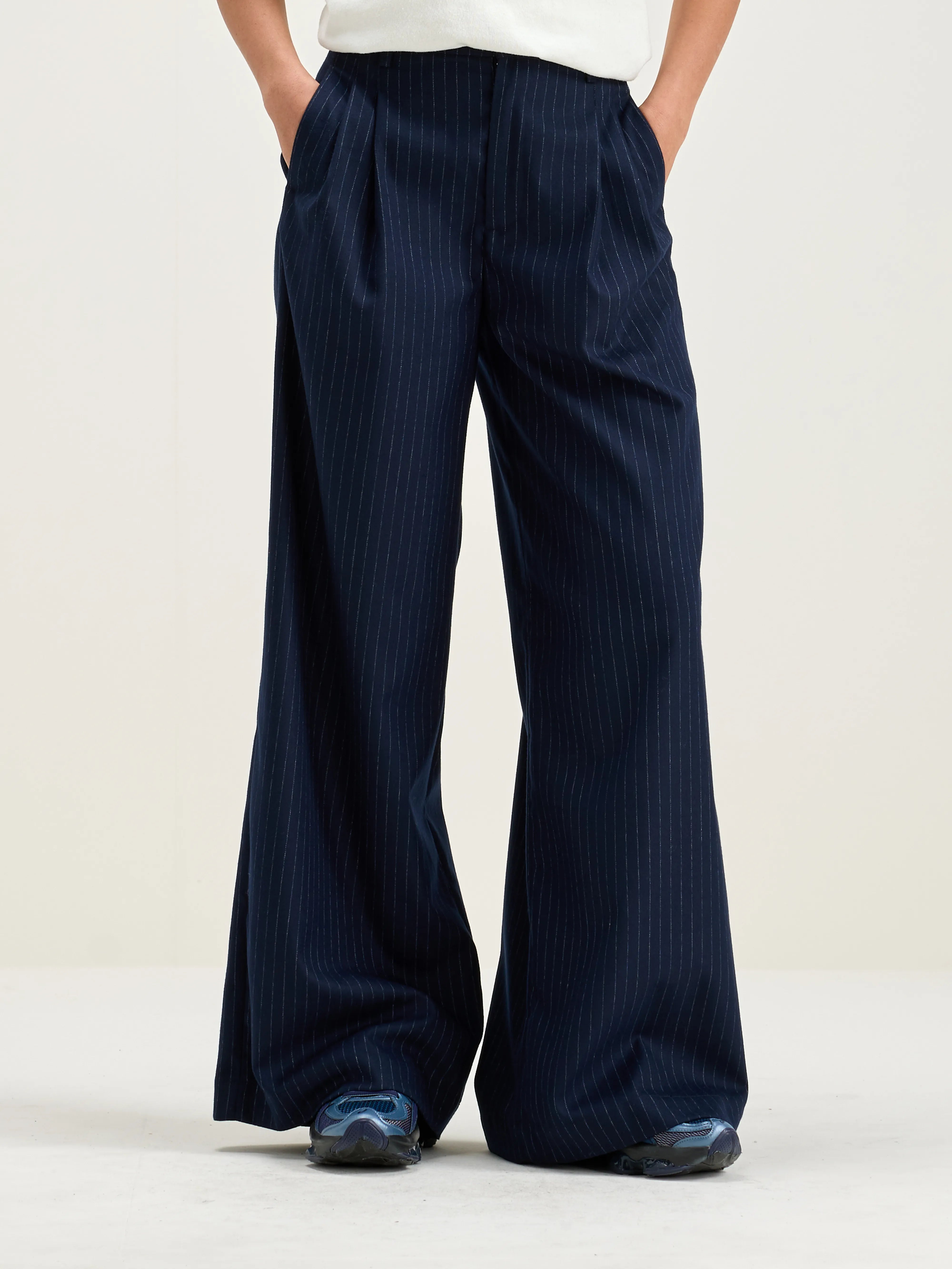 Volkert Wide Tailored Trousers - Deep well For Women | Bellerose