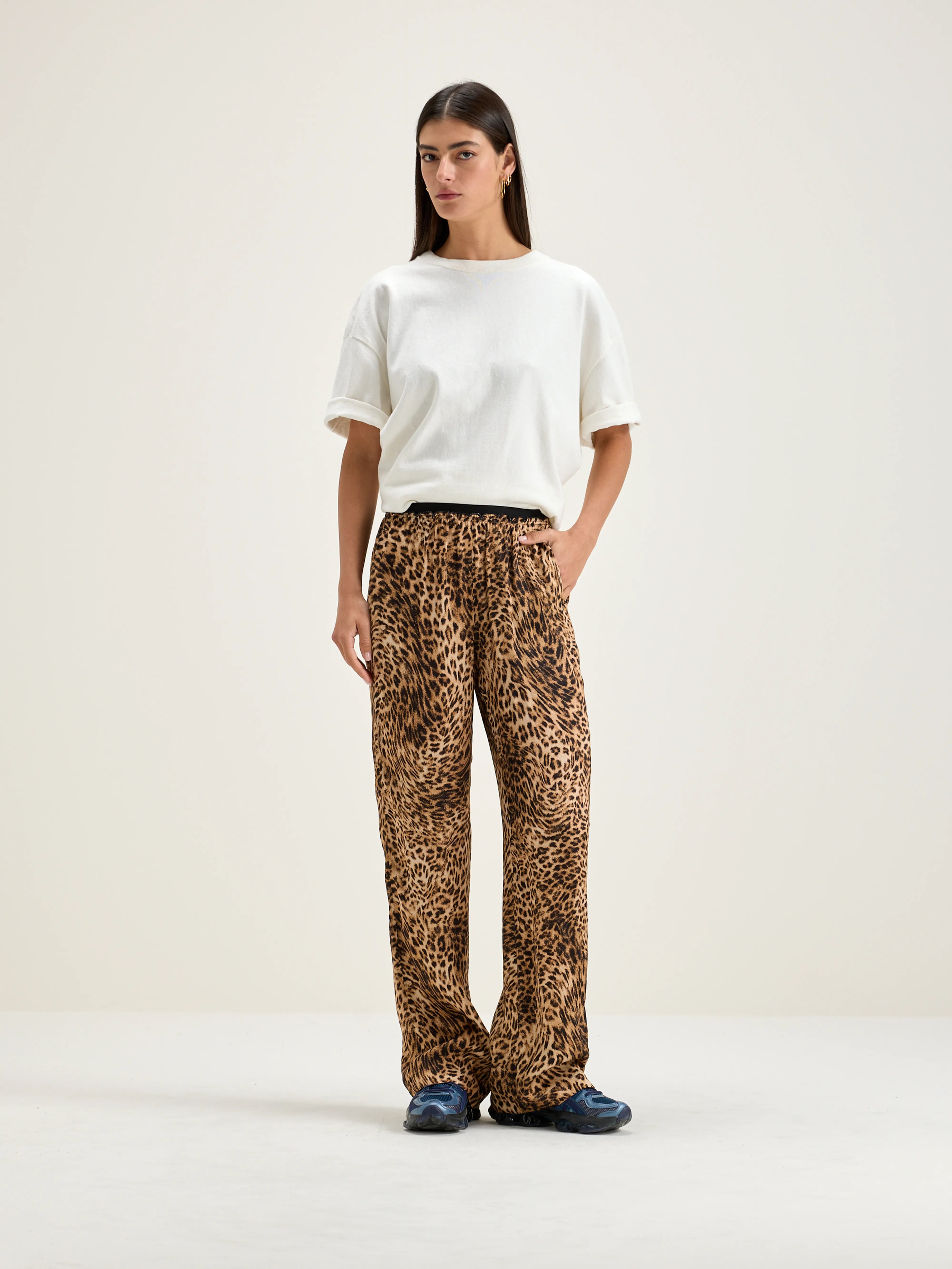 Voel Straight Trousers - Coffee / Toffee For Women | Bellerose