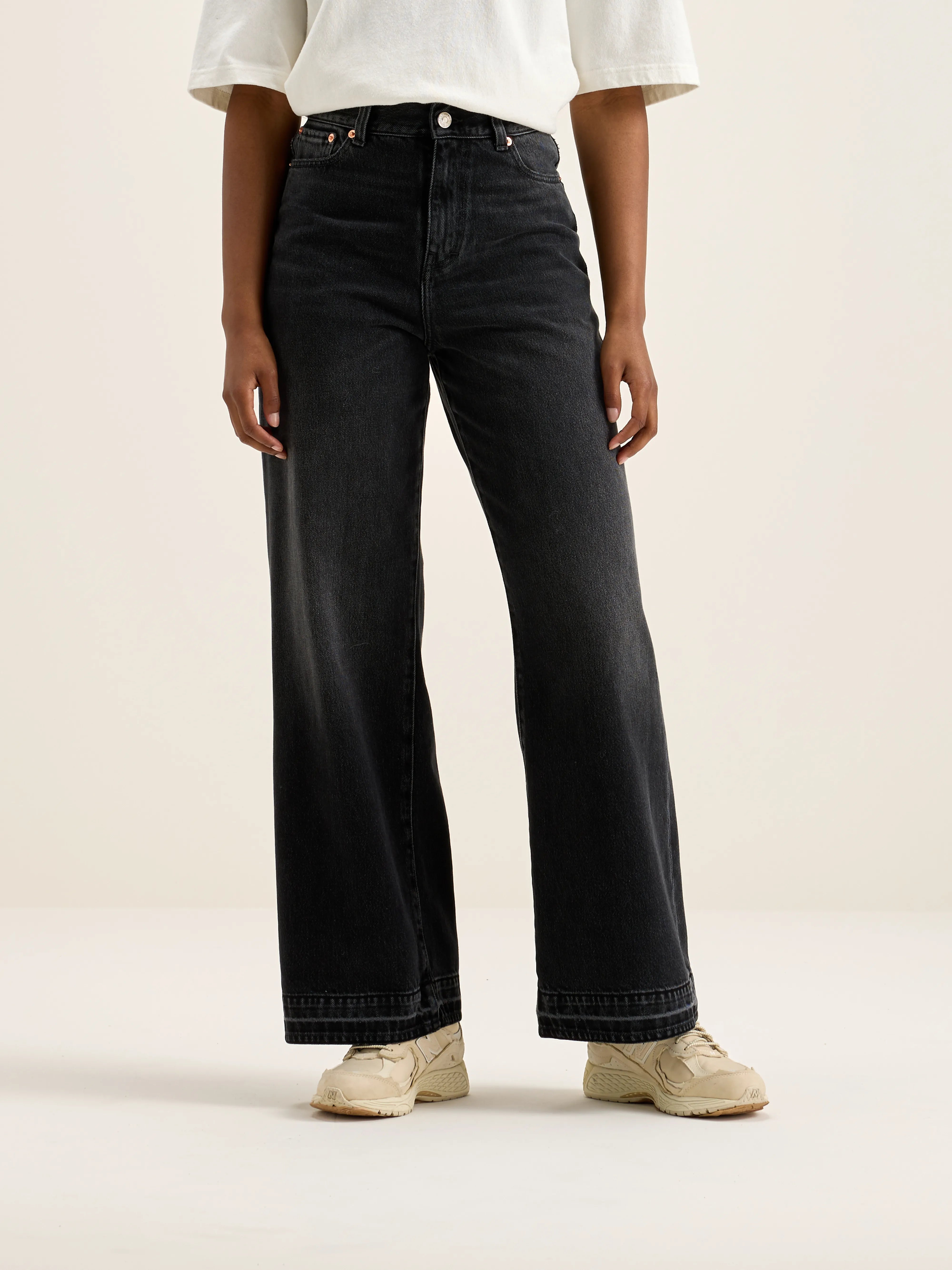 Denim N. 64 Jean Large - Used black Pour Femme | Bellerose