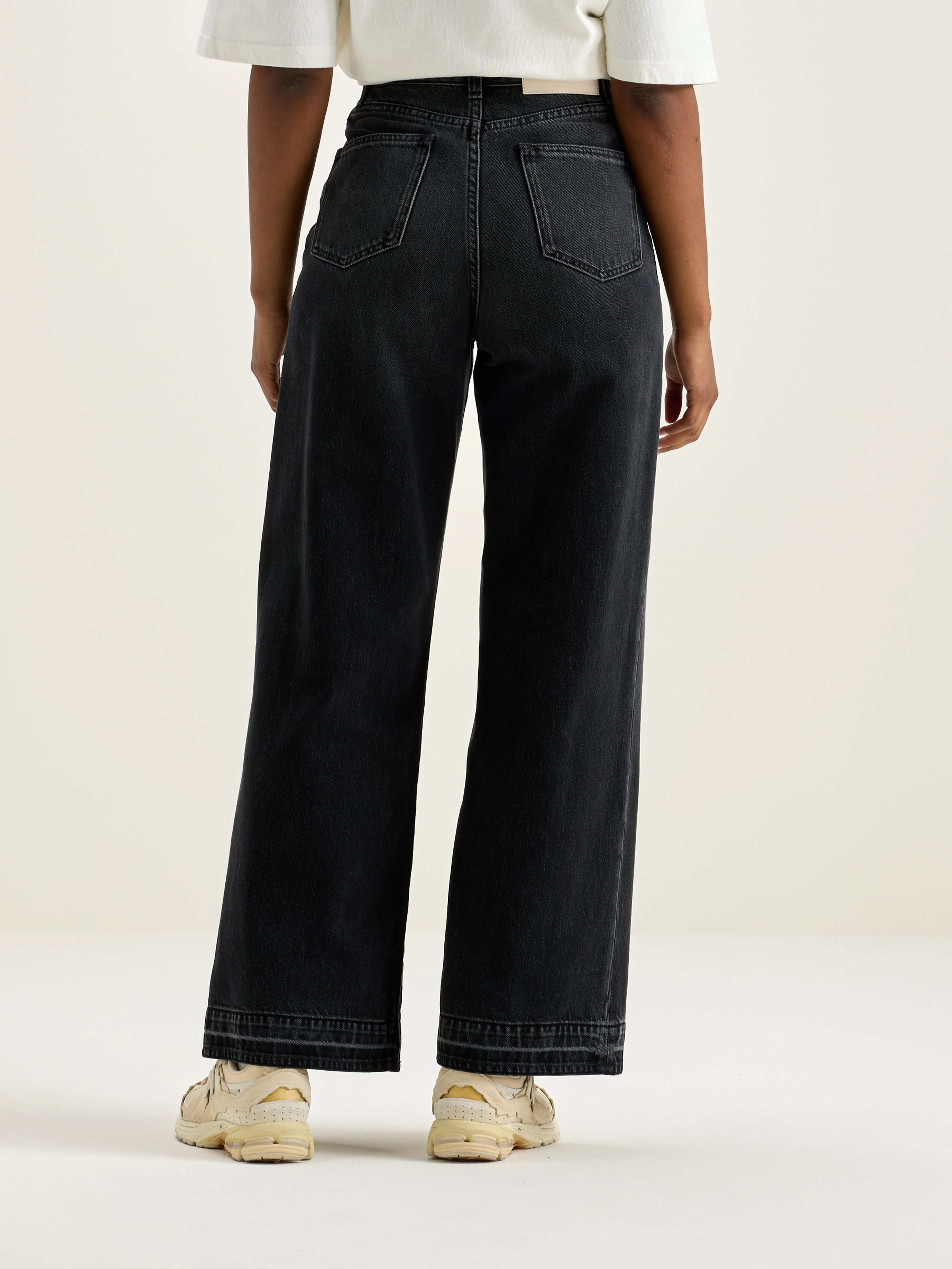 Denim N. 64 Wide Jeans - Used black For Women | Bellerose