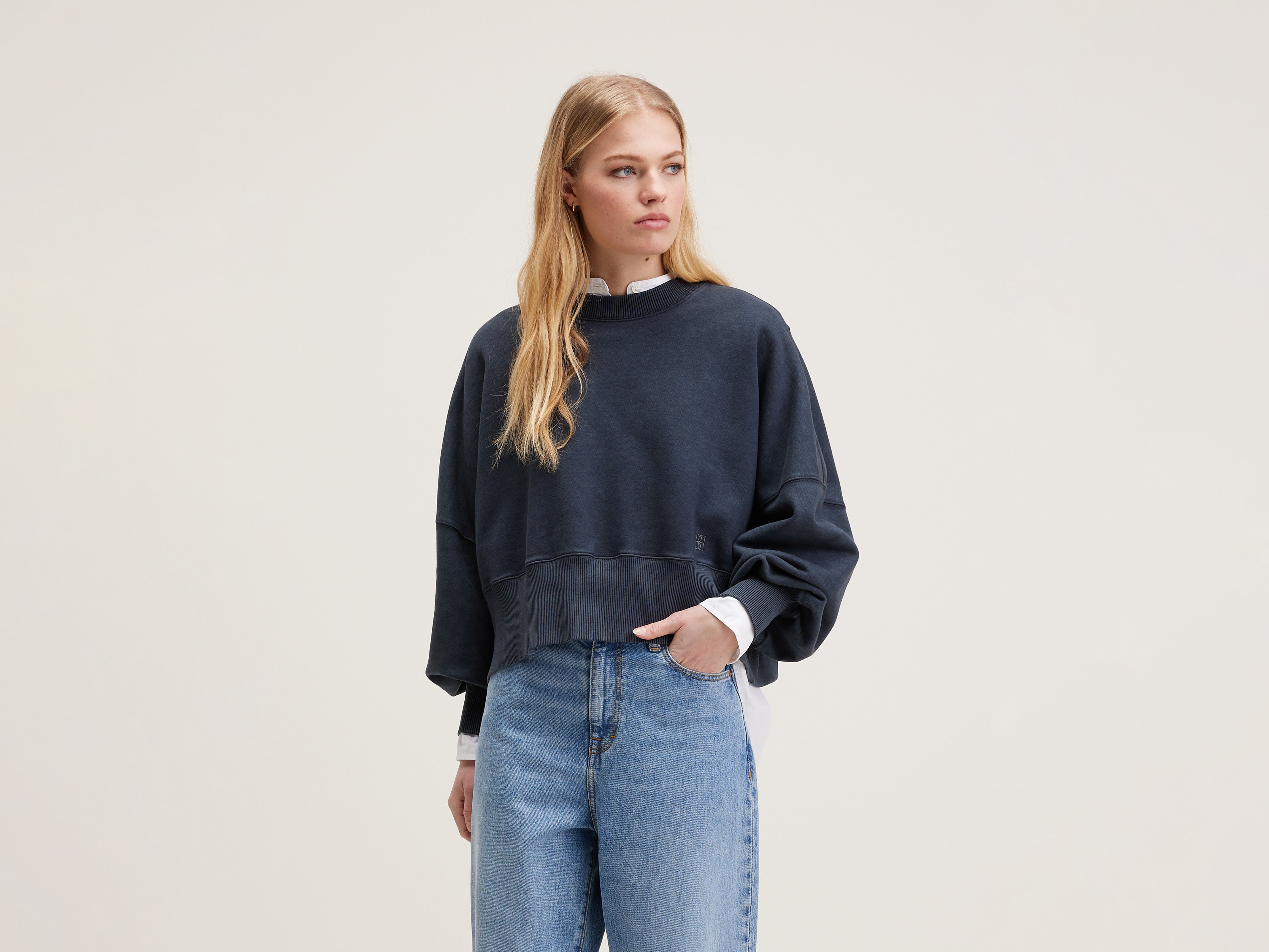 Salva cropped sweatshirt (242 / W / BLACK BEAUTY)