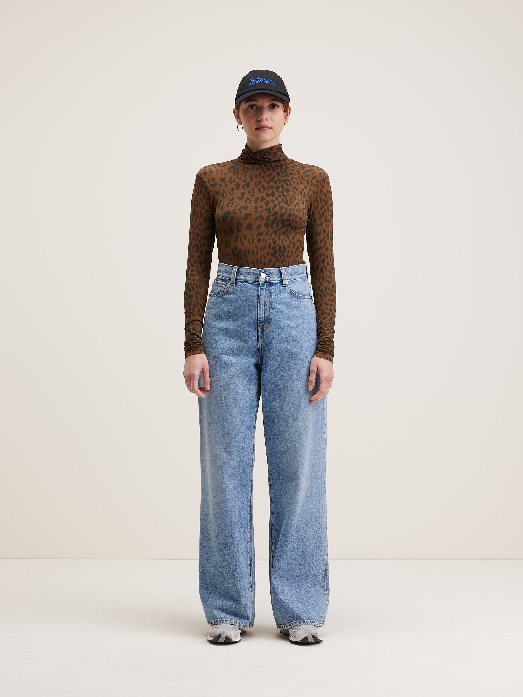 Vinny Turtle Neck T-shirt - Coffee For Women | Bellerose