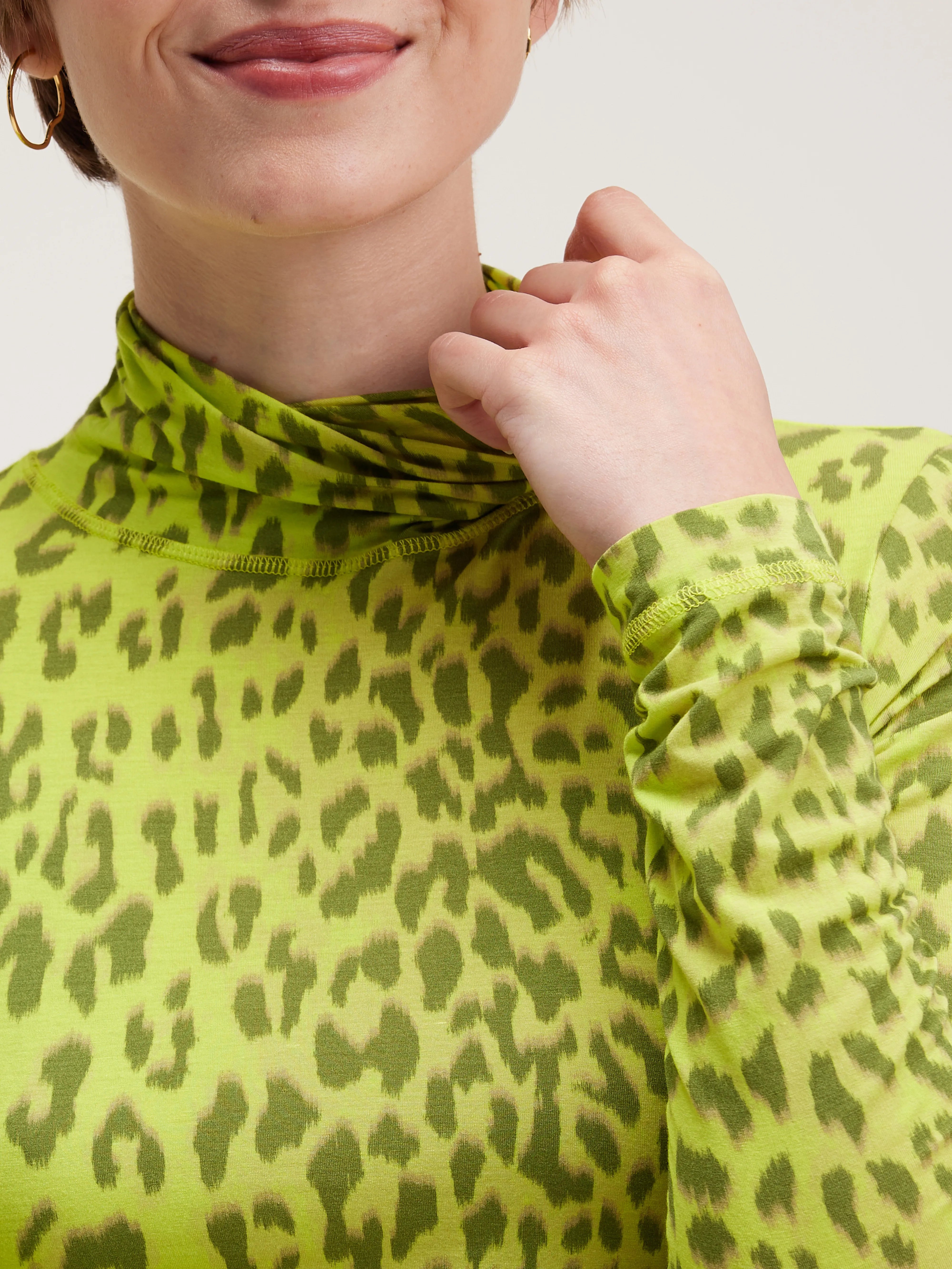 Vinny Turtleneck T-shirt - Fluo For Women | Bellerose