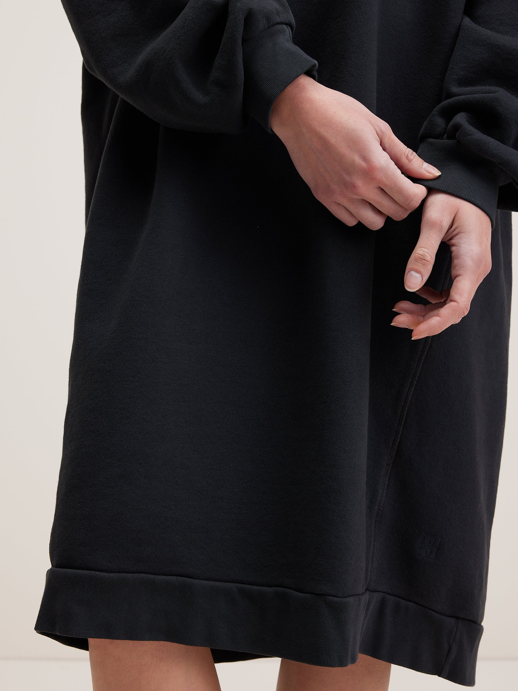 Vrizzie Sweatshirt Dress - Black beauty For Women | Bellerose