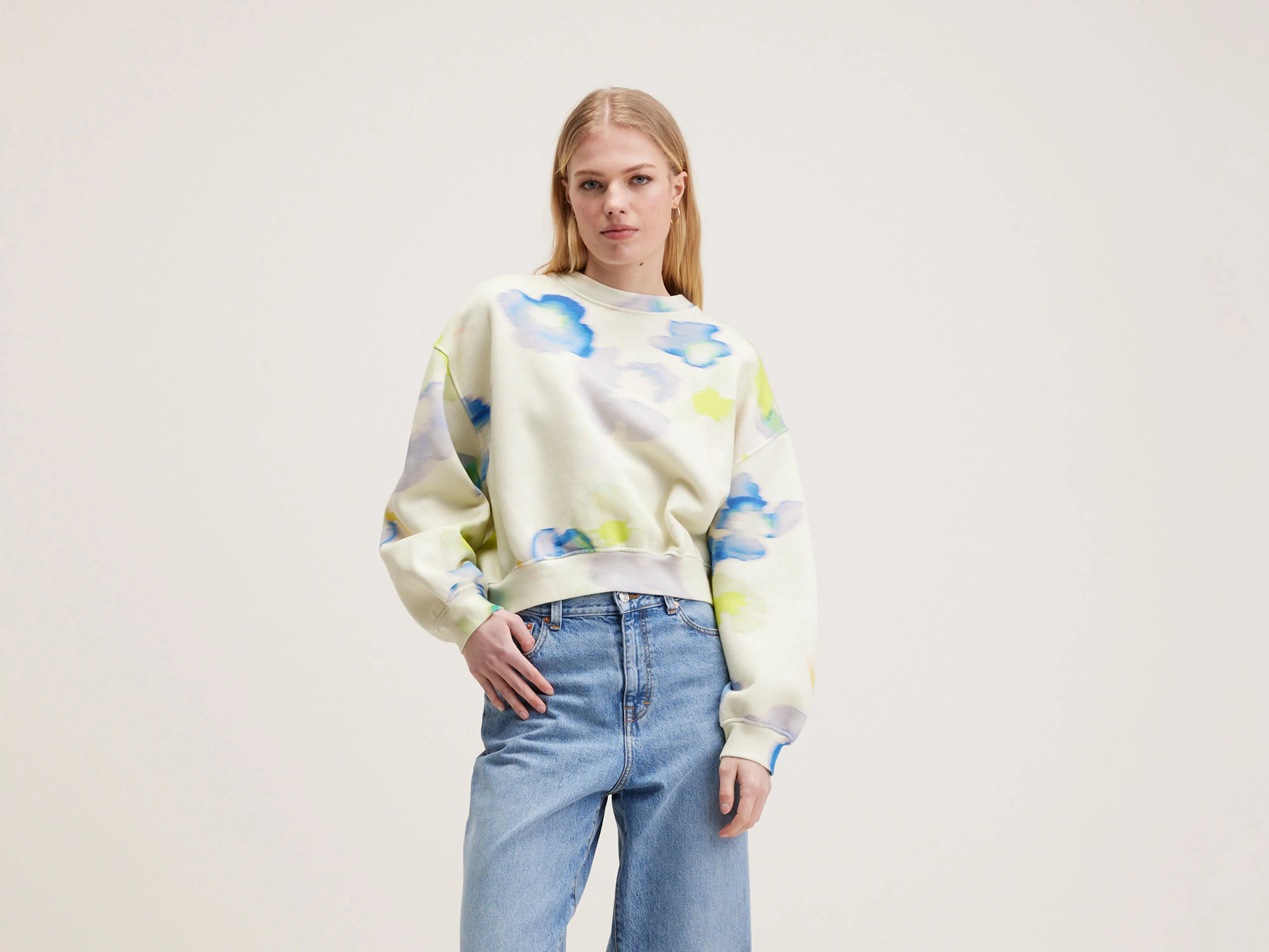 Fancy floral printed sweatshirt (242 / W / COMBO B)