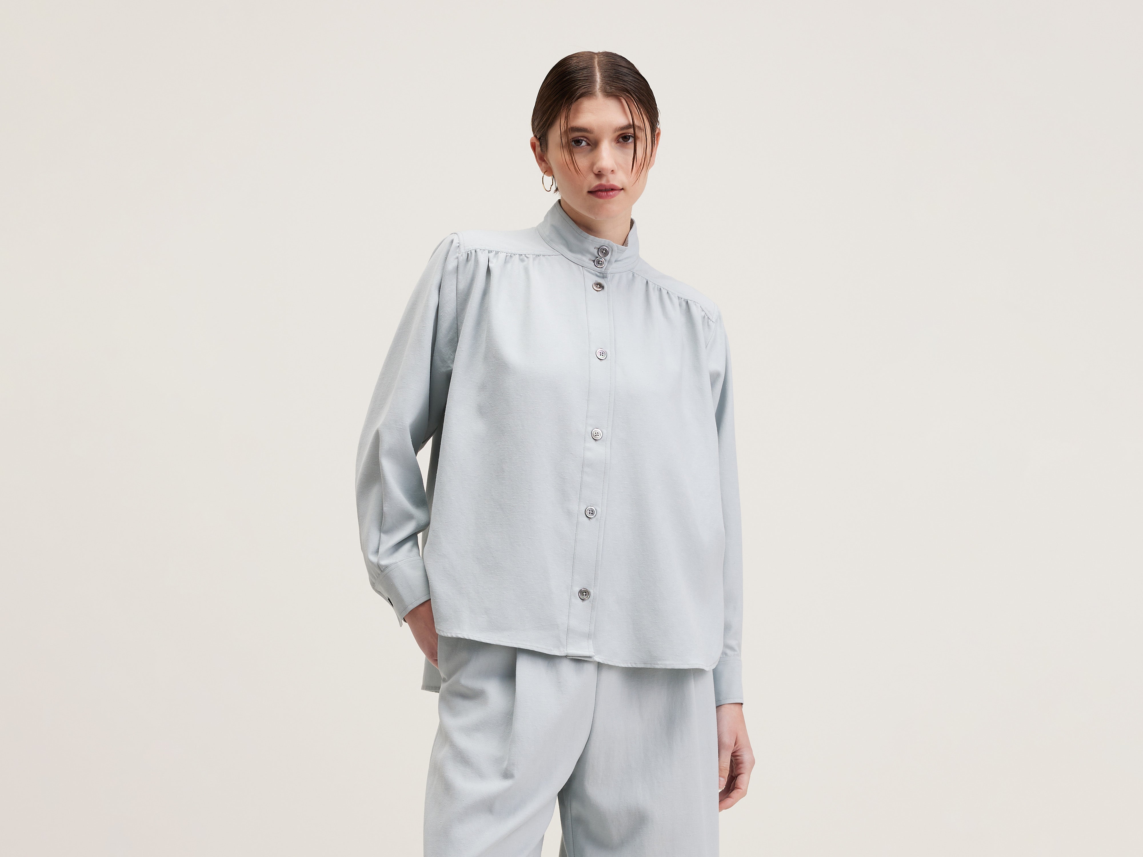 Peachy button-front blouse (242 / W / GIVRE)