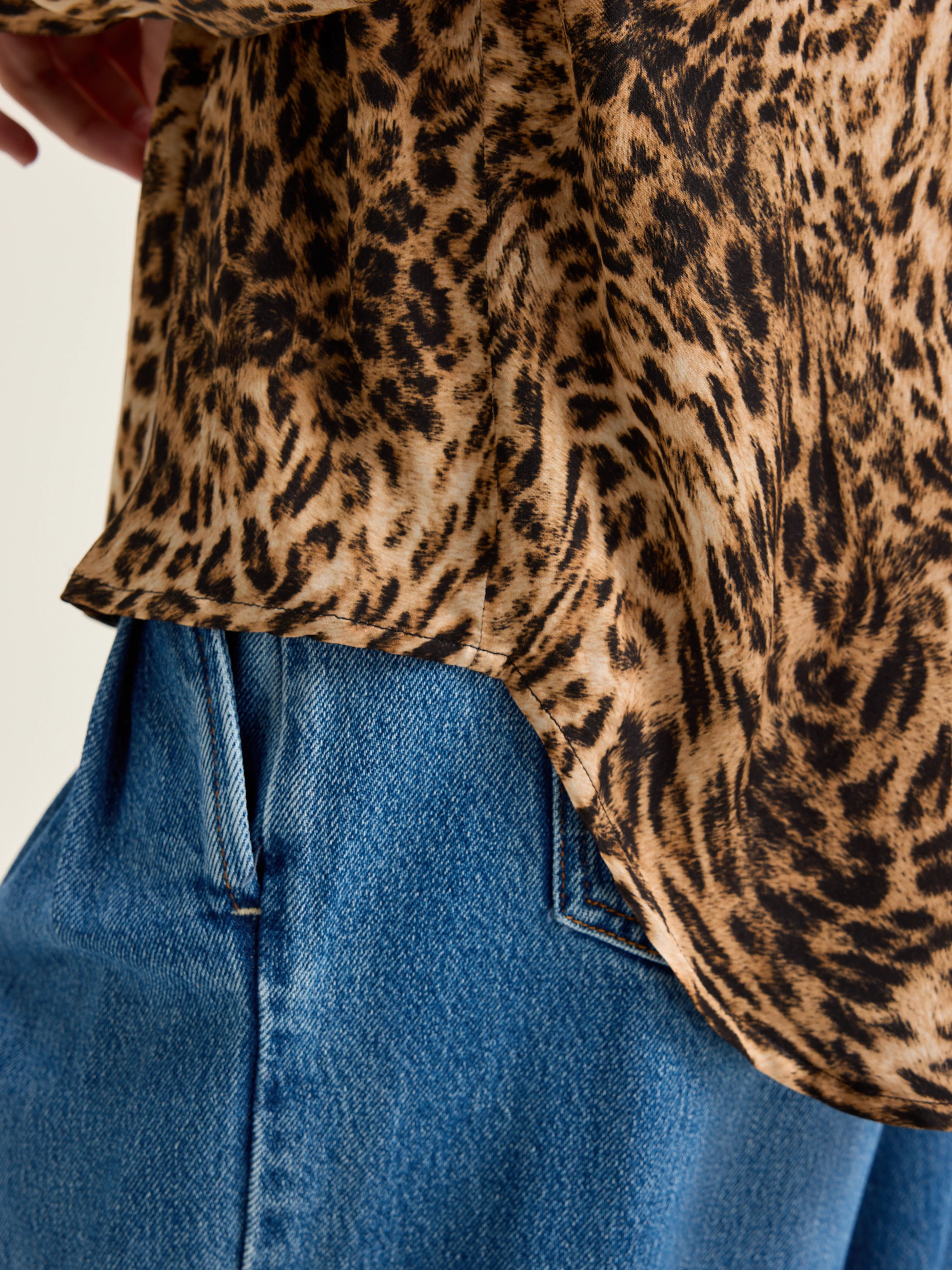 Pekin leopard shirt (242 / W / DISPLAY B)