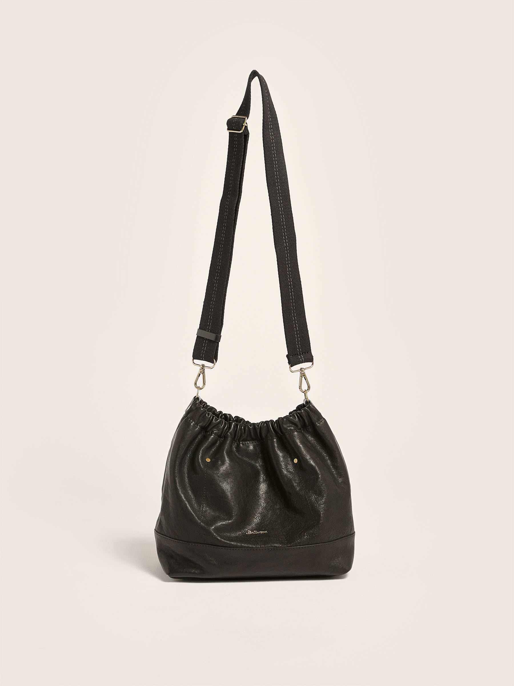 Soblan bucket bag (251 / W / BLACK)