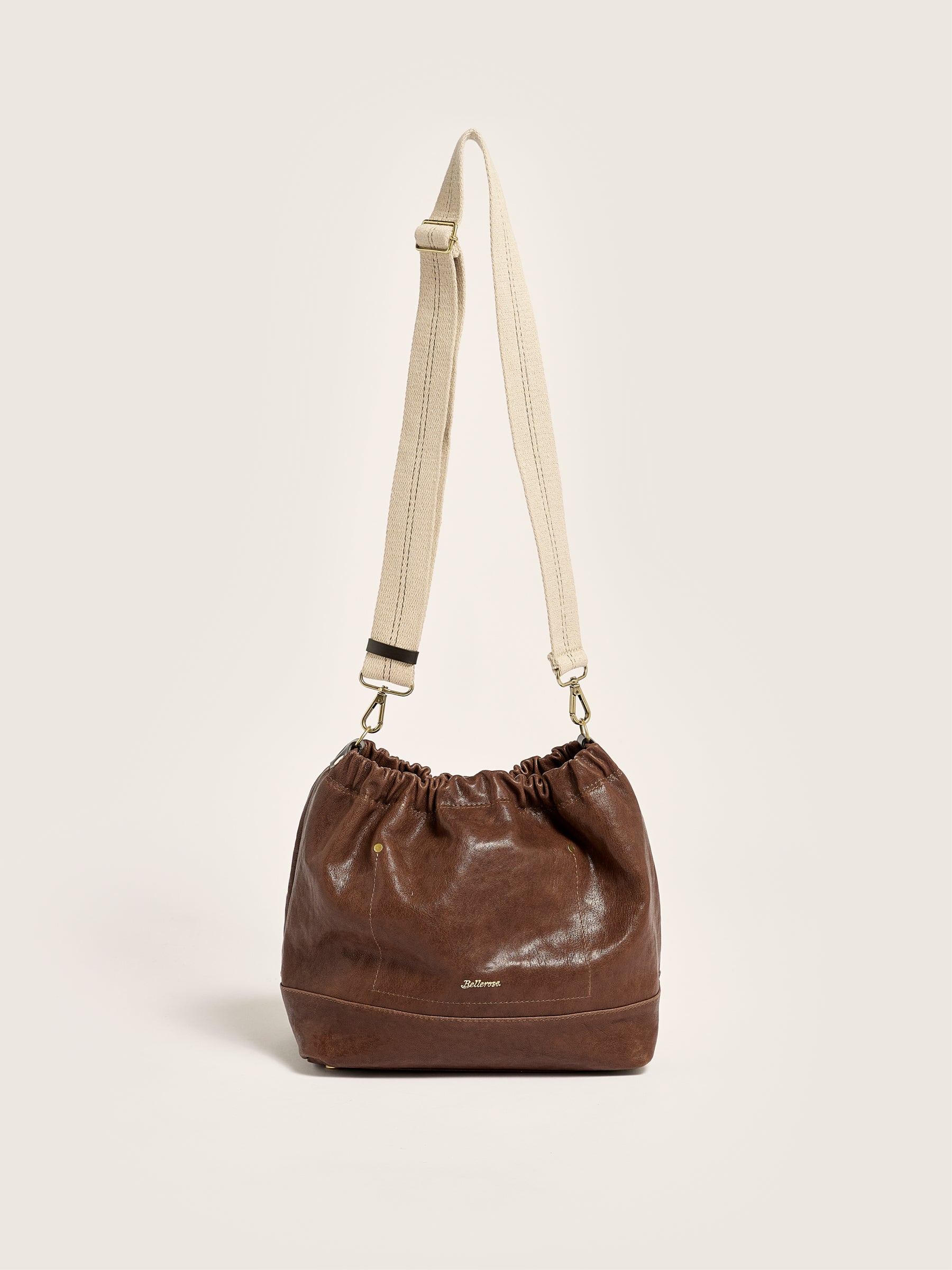 Soblan bucket bag (251 / W / ECUREUIL)