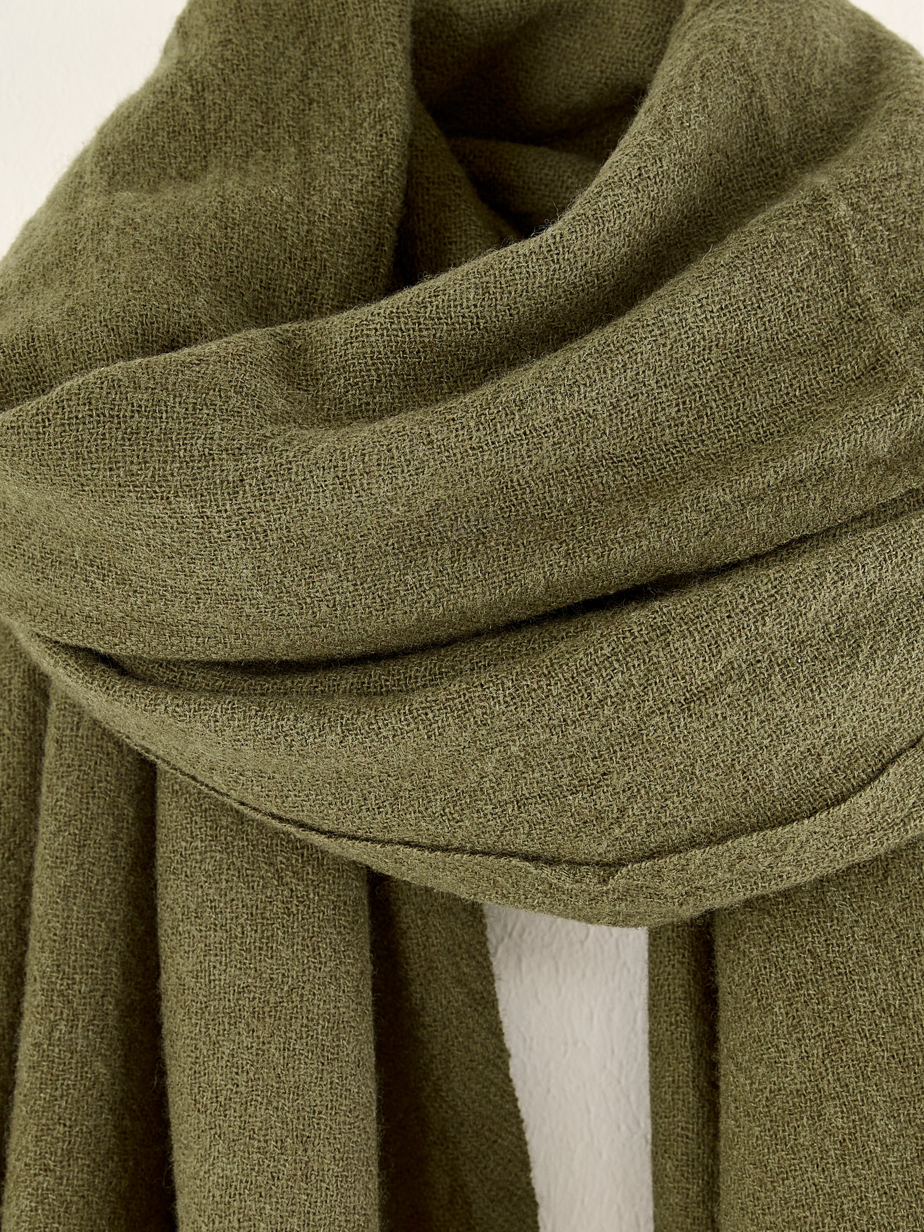 Rywo Woven Scarf - Military For Women | Bellerose