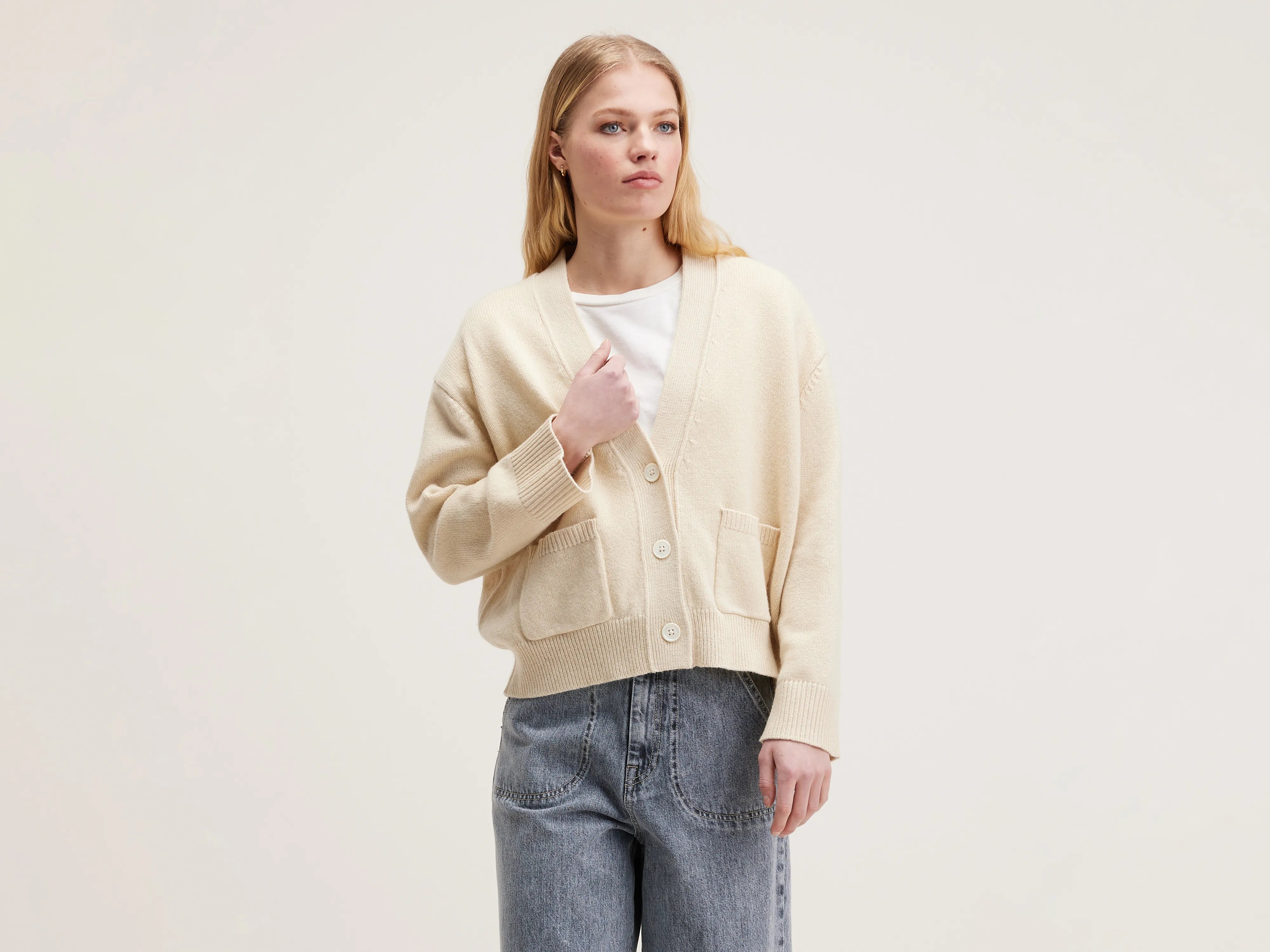 Cardigan boxy Gaddin (242 / W / WHISPER)