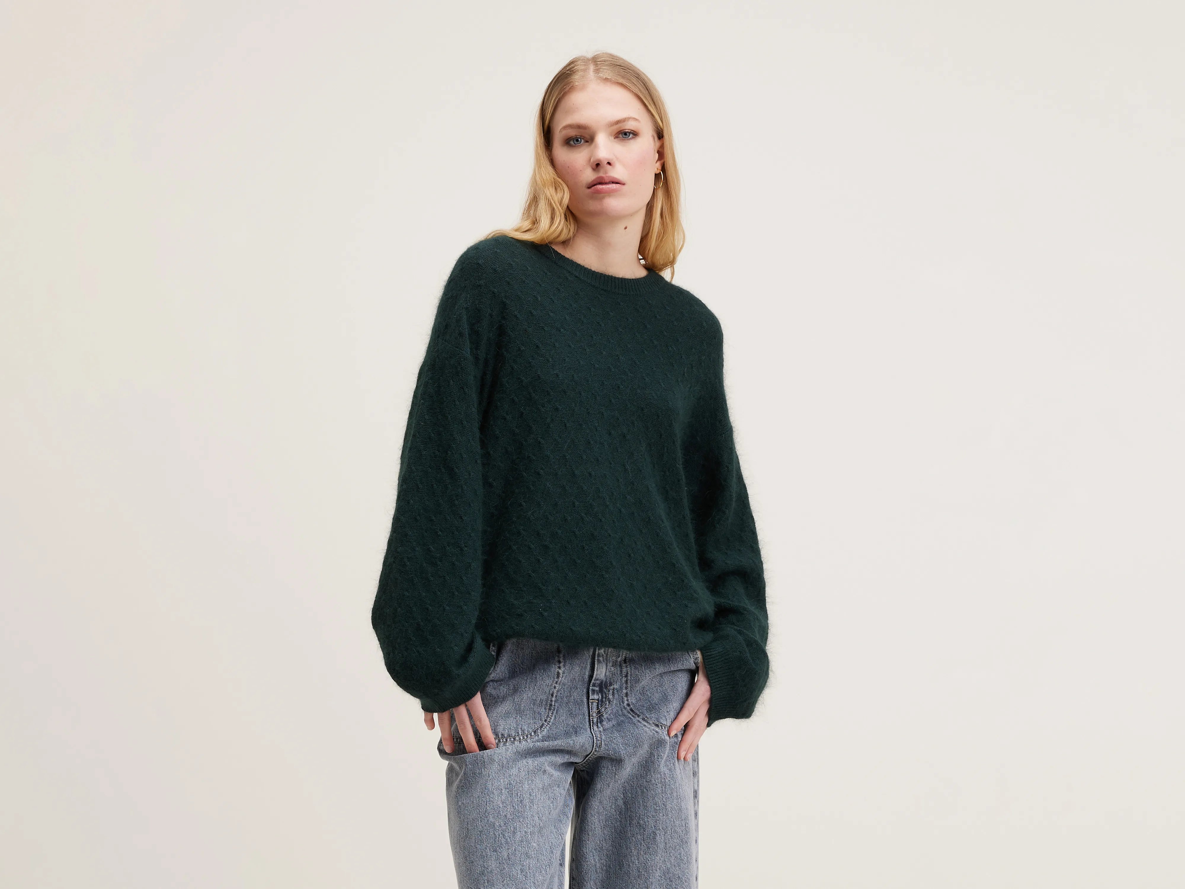 Dionie round-neck sweater (242 / W / BOTTLE)