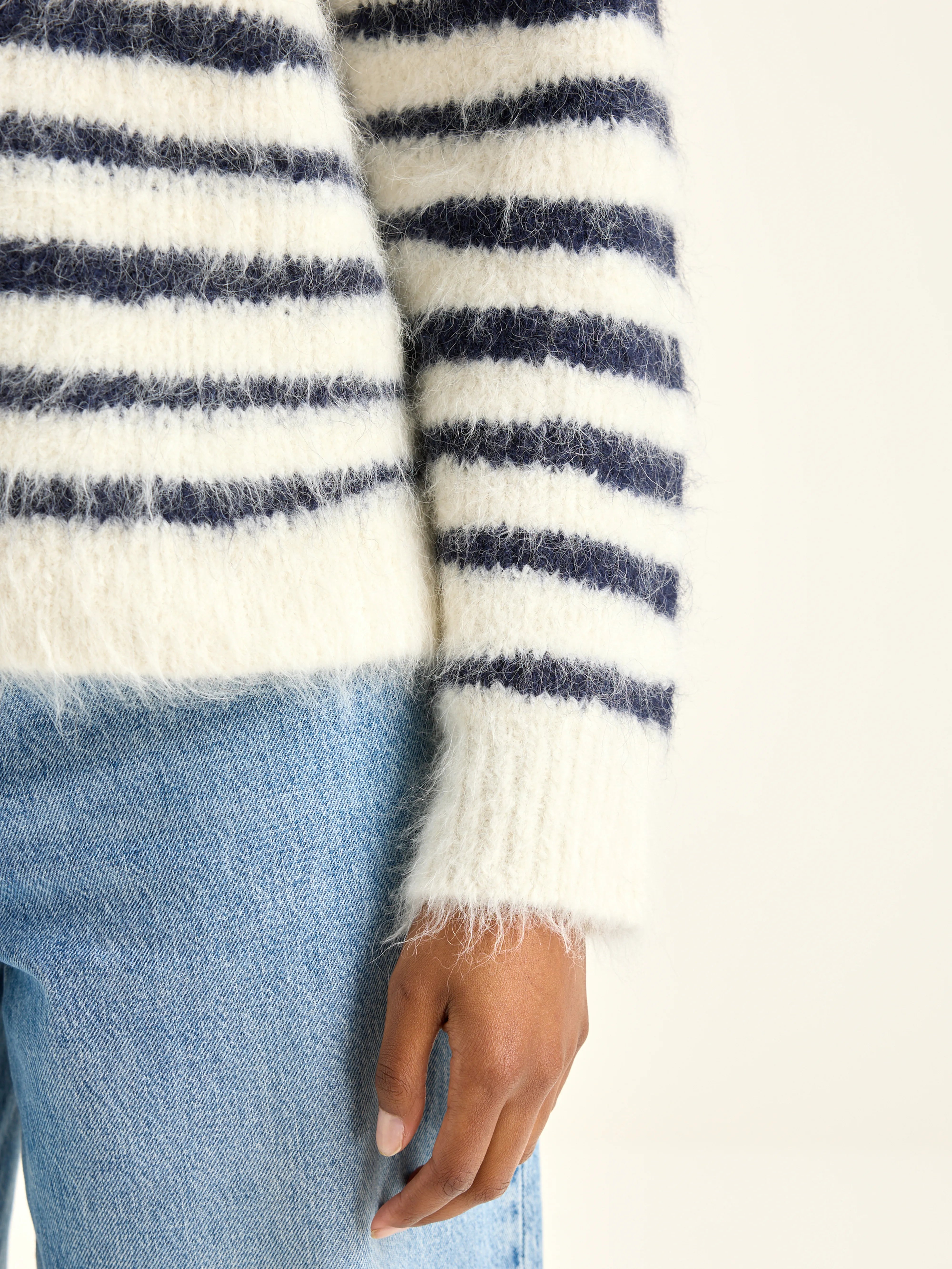 Decat crew-neck sweater (242 / W / STRIPE B)