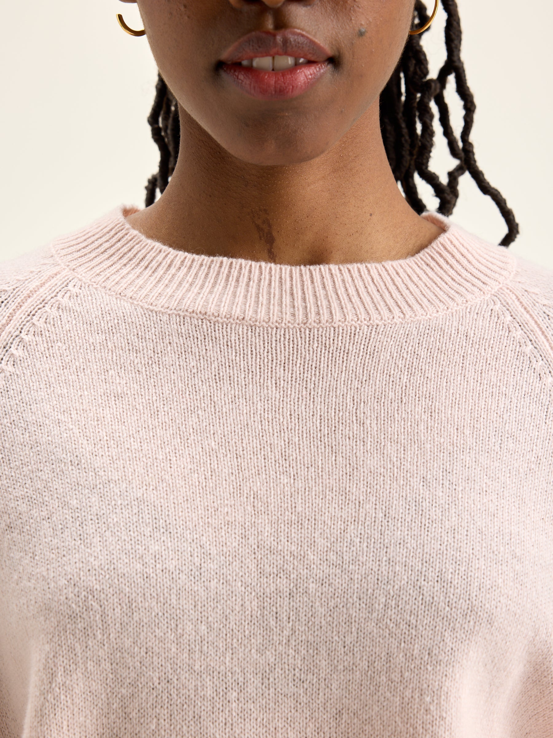 Ganto crew-neck sweater (242 / W / LIGHT ROSE)