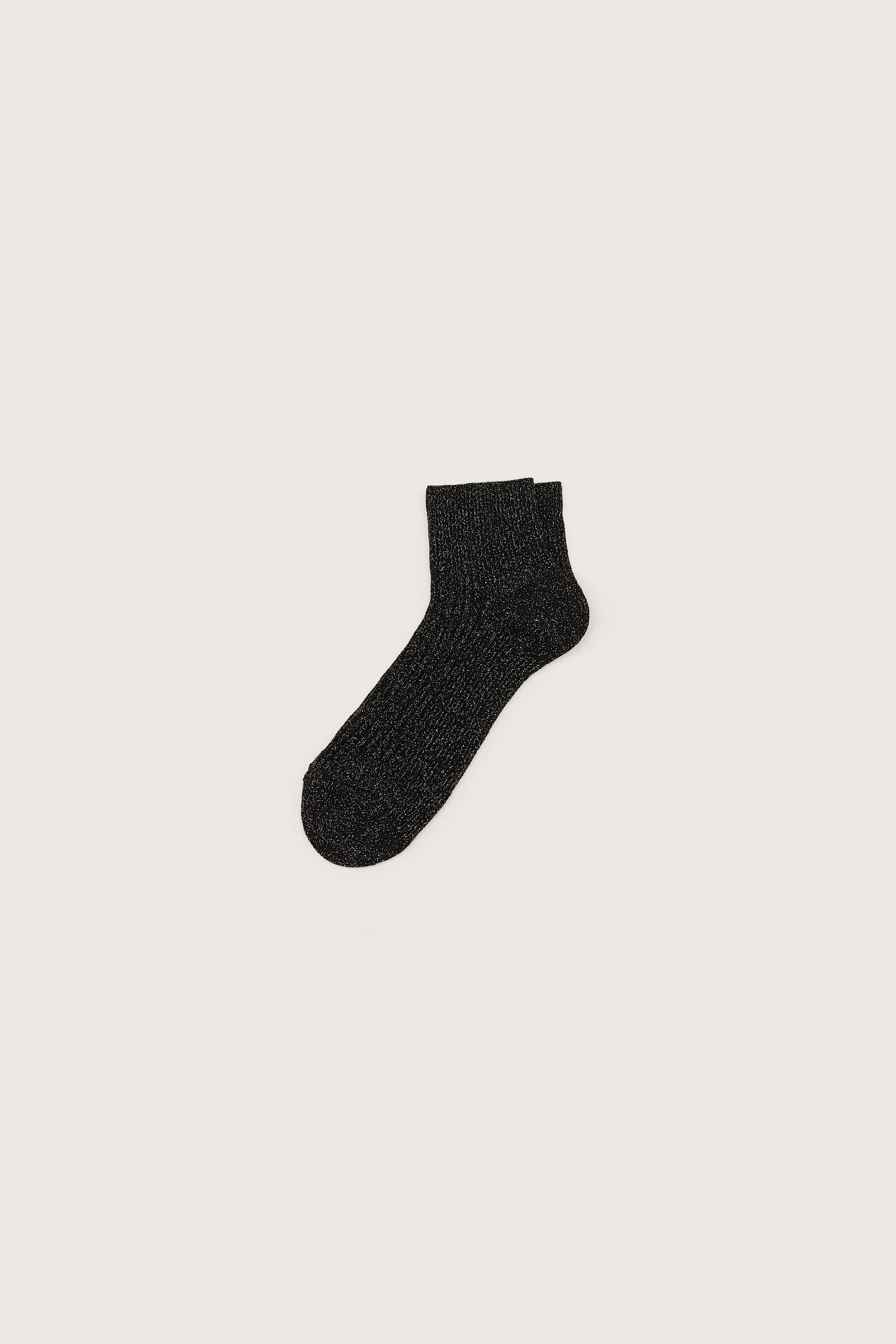 Bapis short socks (251 / W / OFF BLACK)