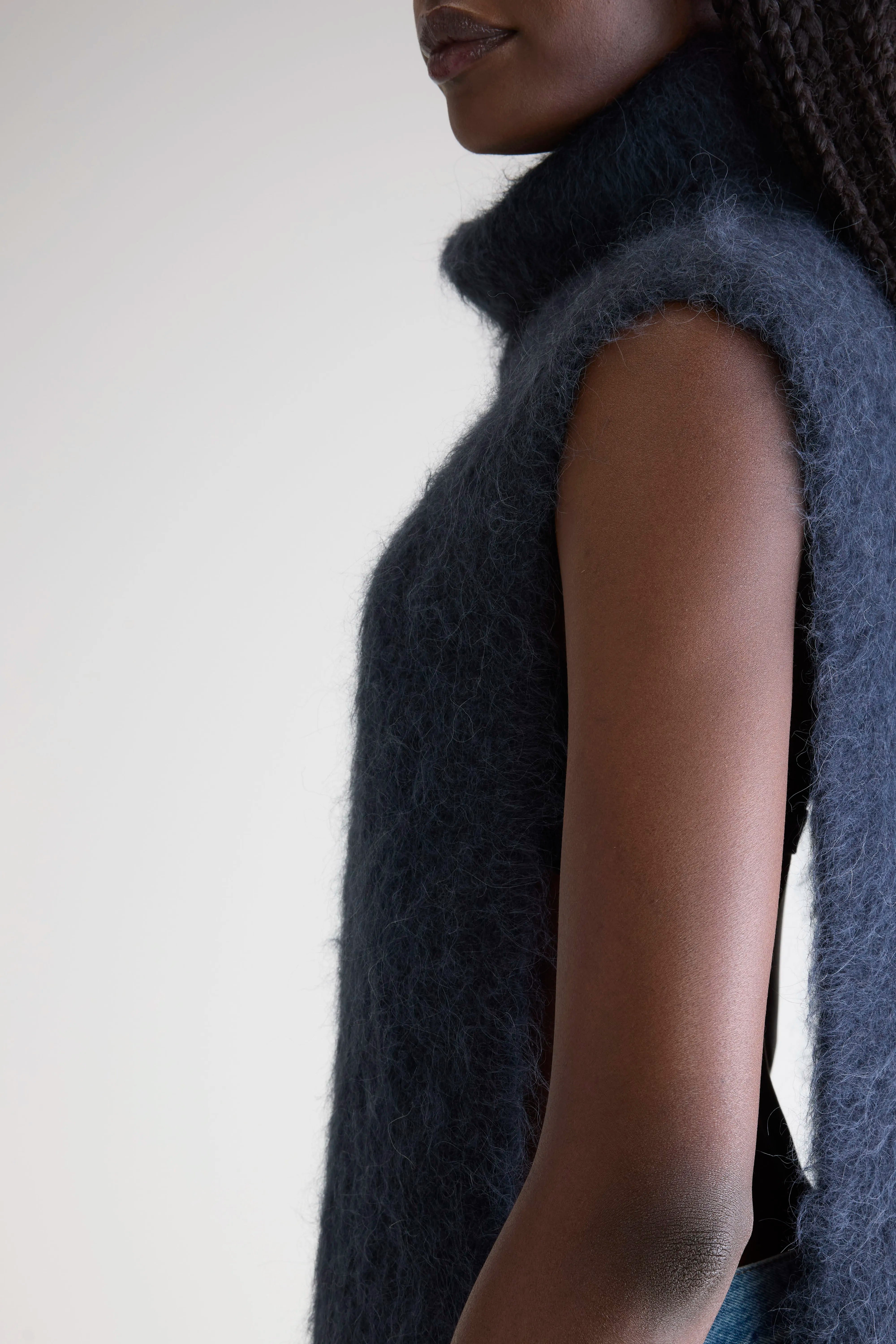 Daren sleeveless sweater (252 / W / NAVY)