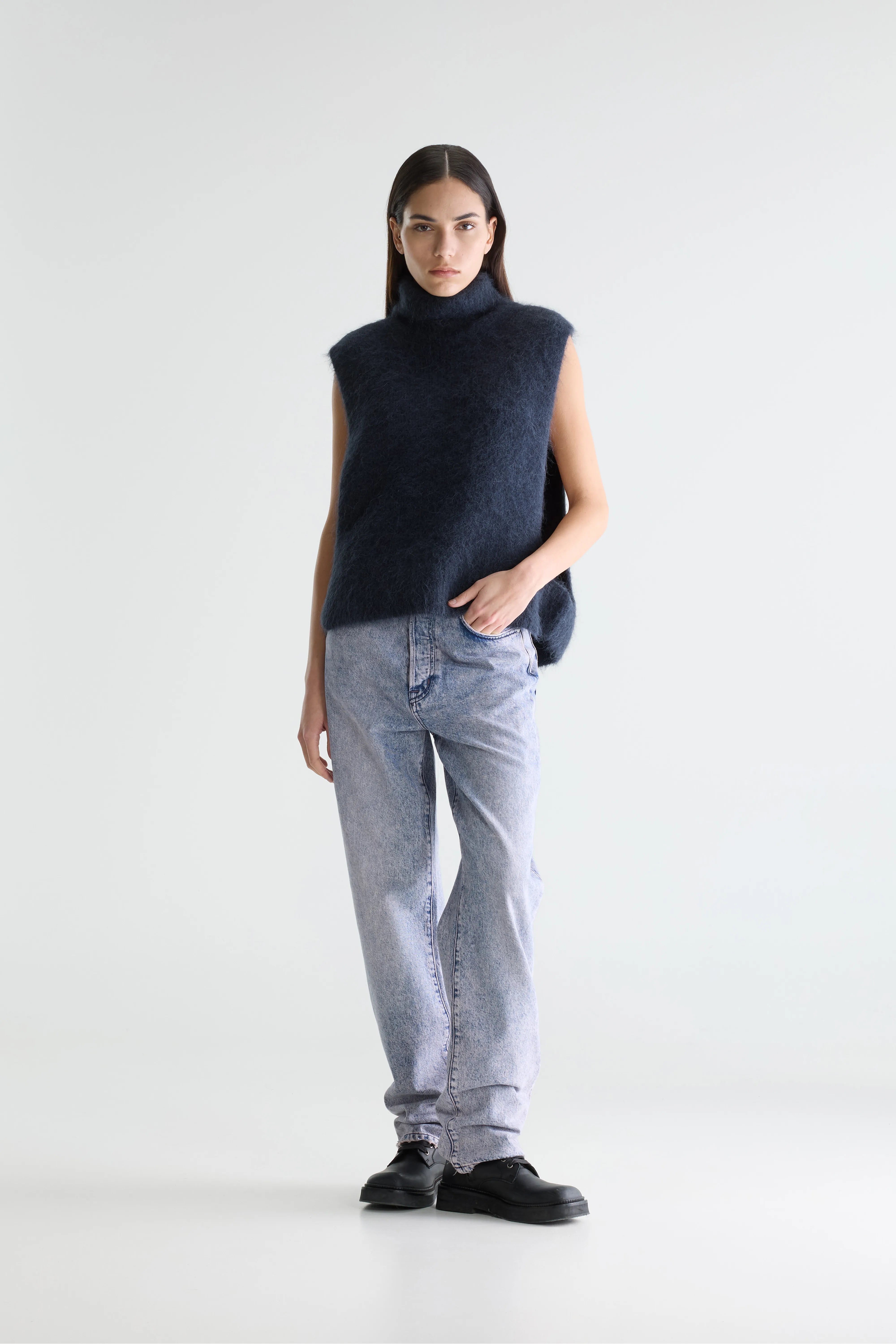 Daren Mouwloze Turtleneck Trui - Navy Voor Dames | Bellerose