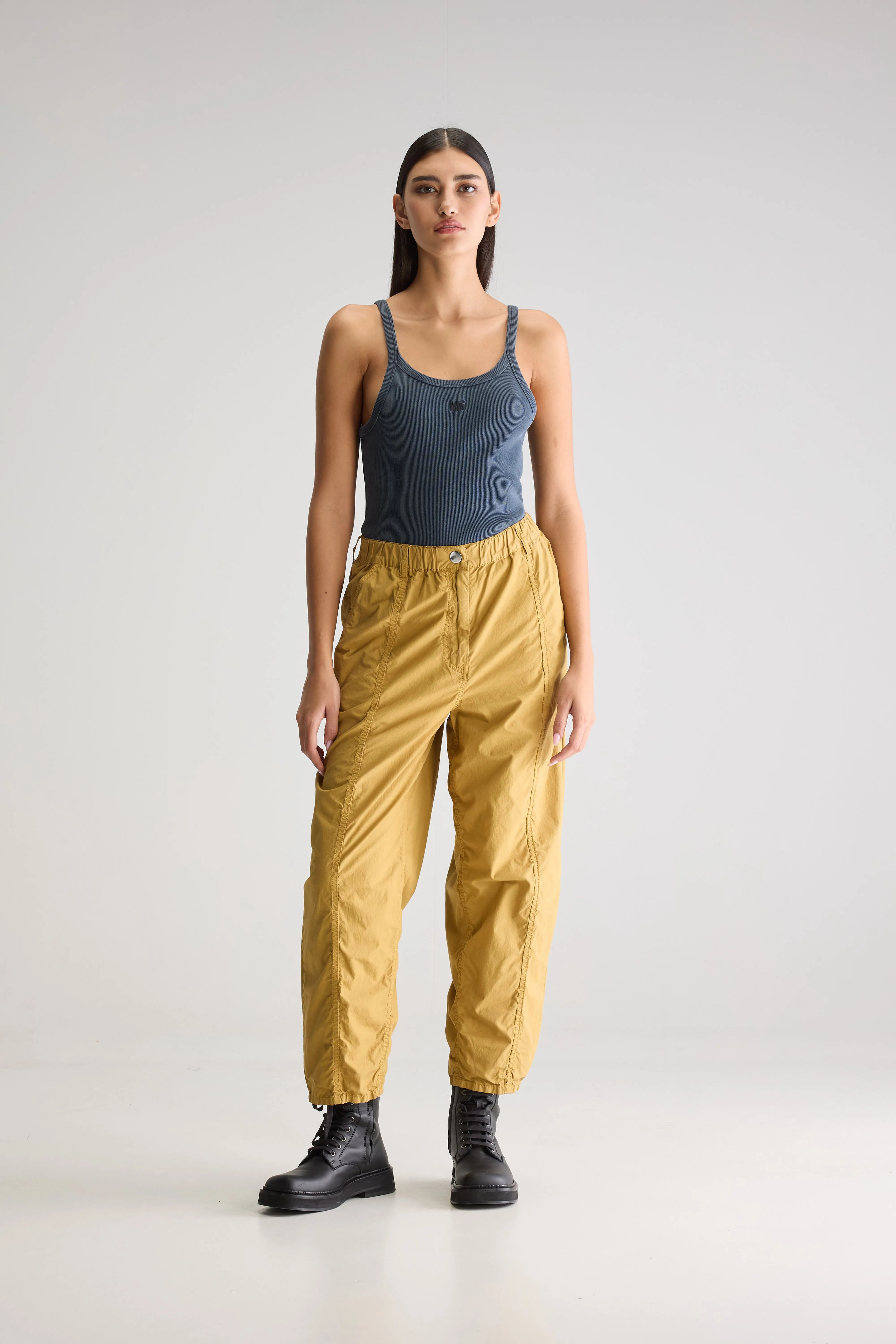 Wesly losse broek (251 / W / PALE KHAKI)
