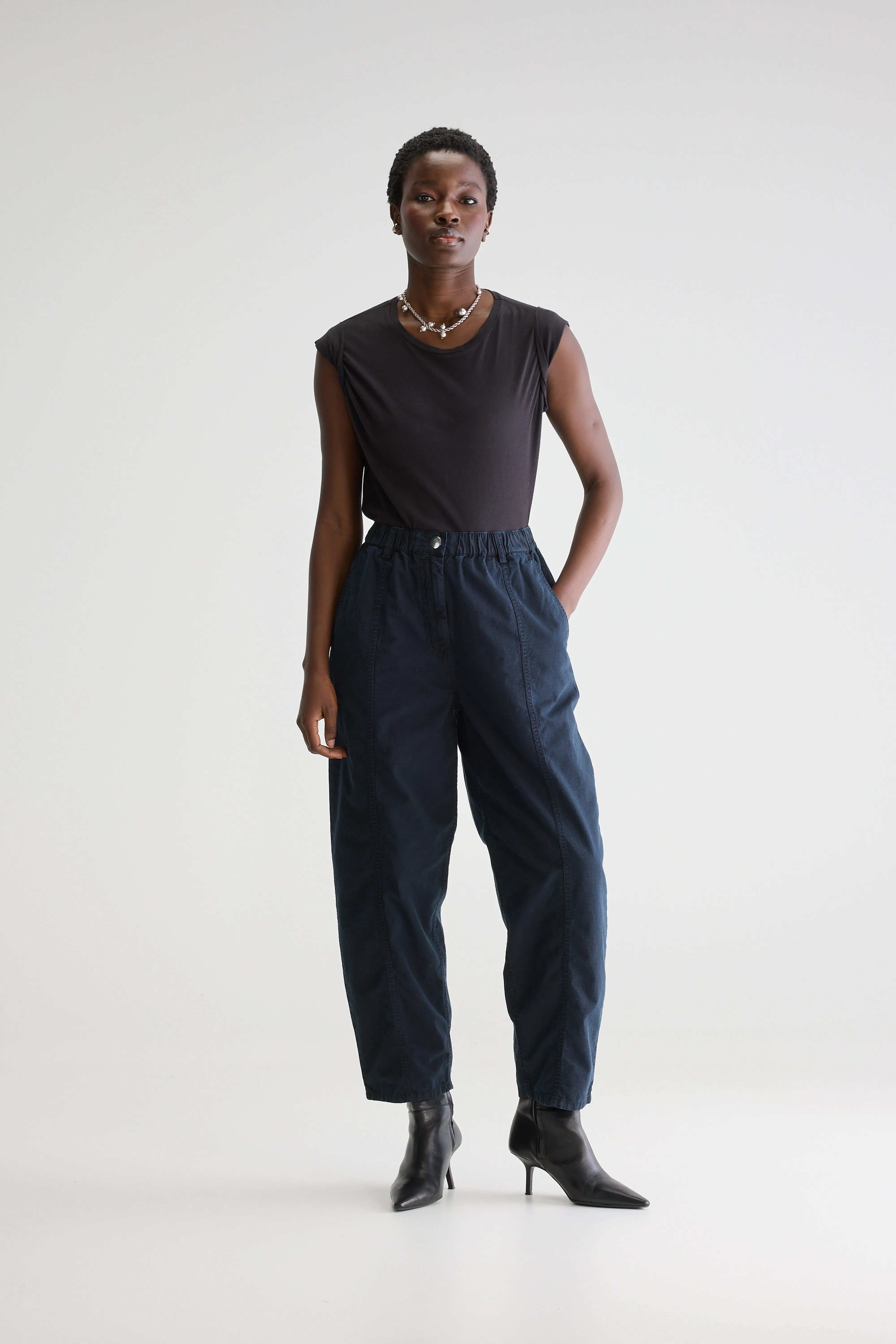 Wesly Relaxed Trousers - Navy For Women | Bellerose